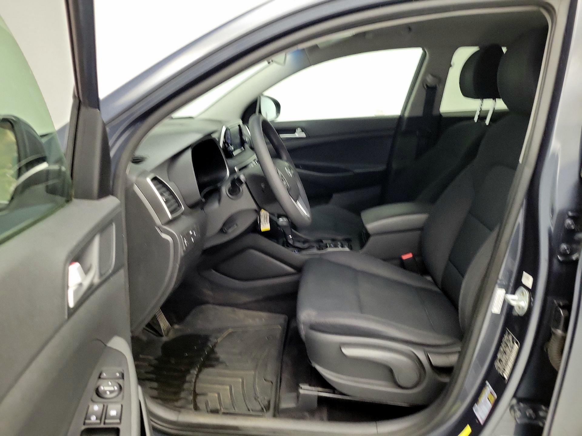 Thumbnail: 2019 Hyundai Tucson - 11