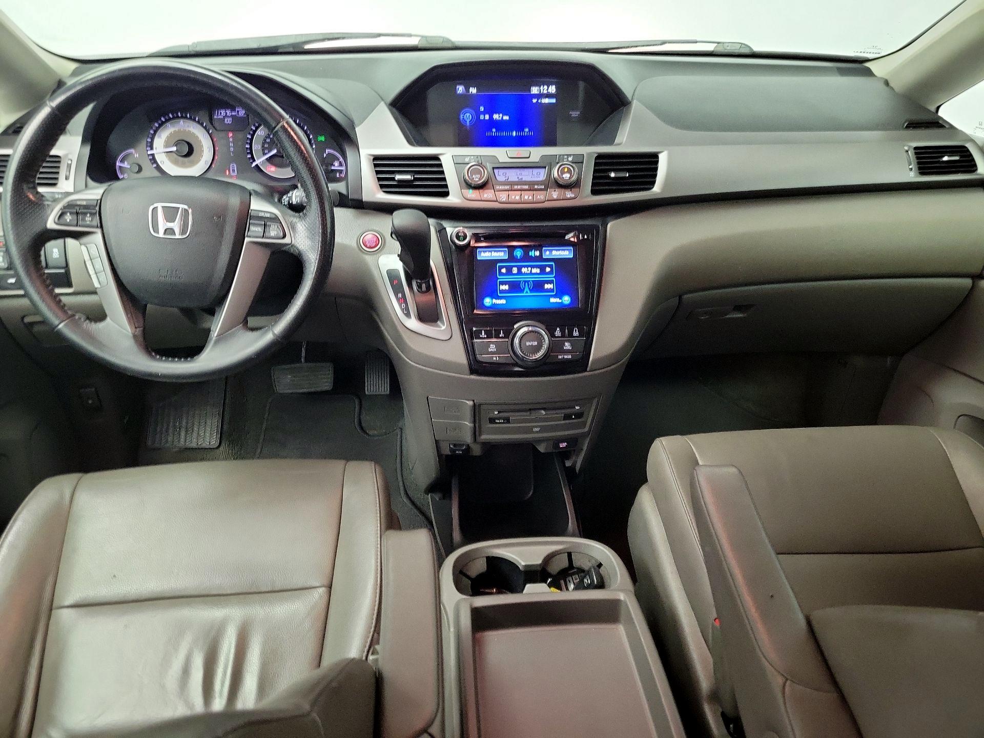 Thumbnail: 2015 Honda Odyssey - 9