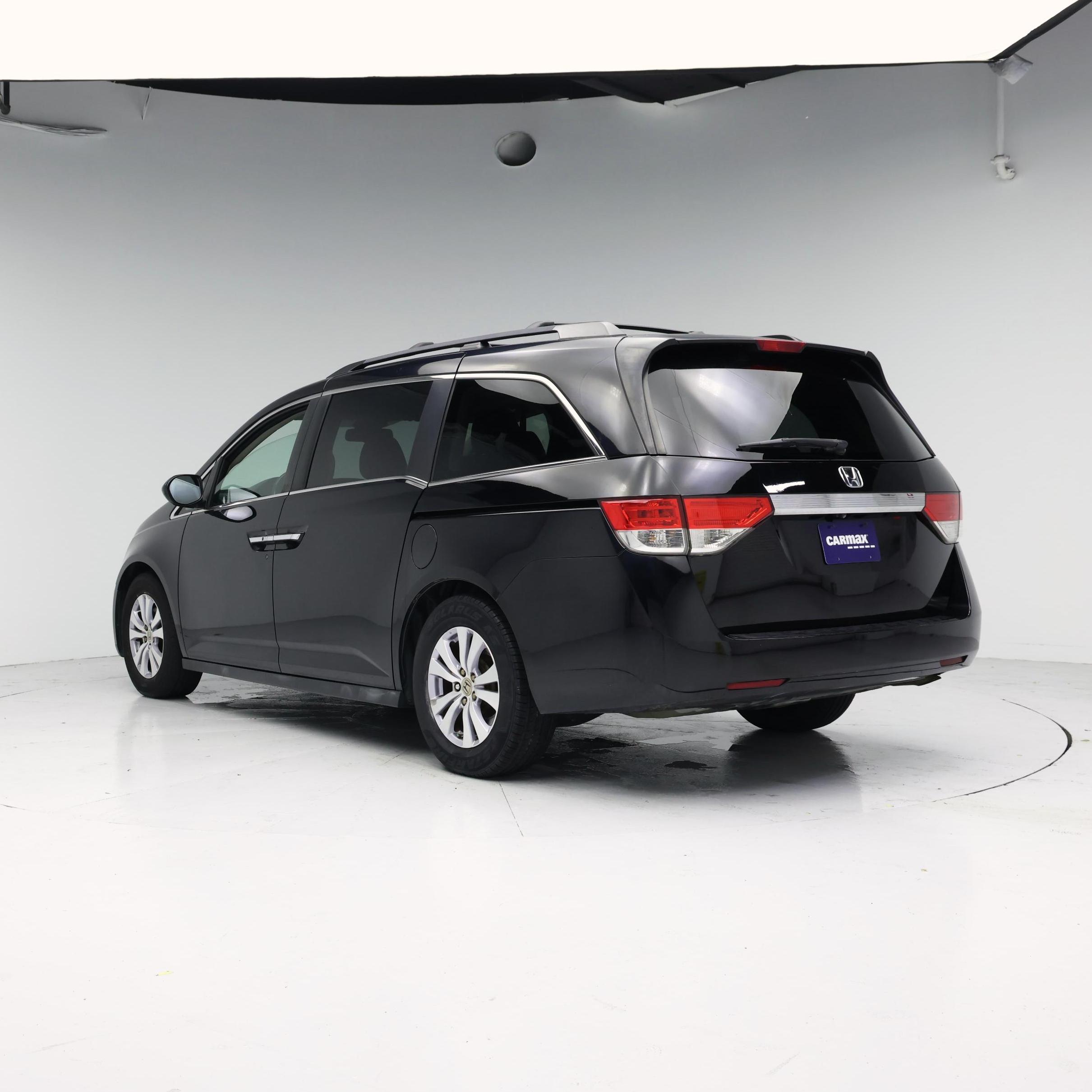 Thumbnail: 2015 Honda Odyssey - 2