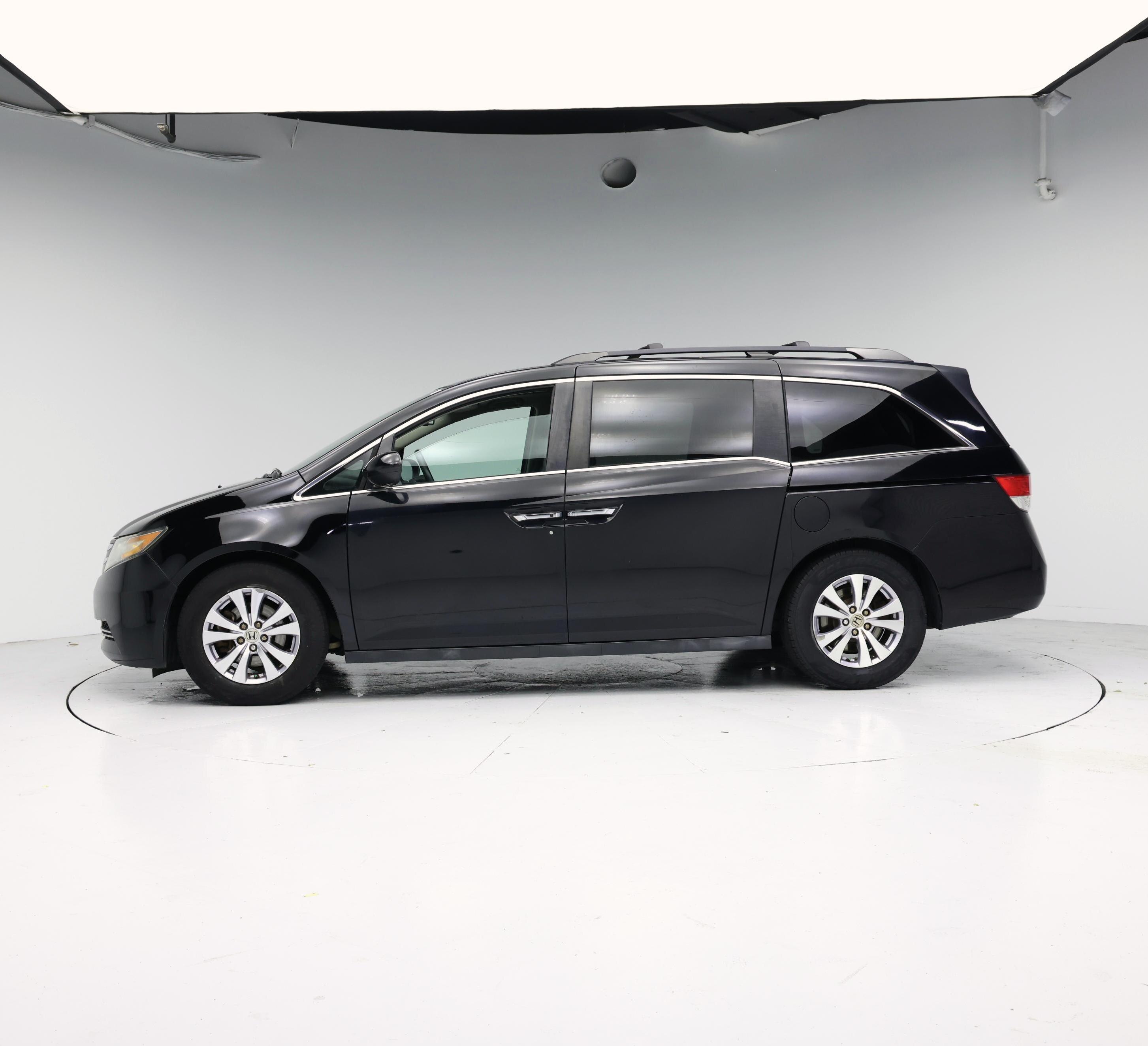 Thumbnail: 2015 Honda Odyssey - 3