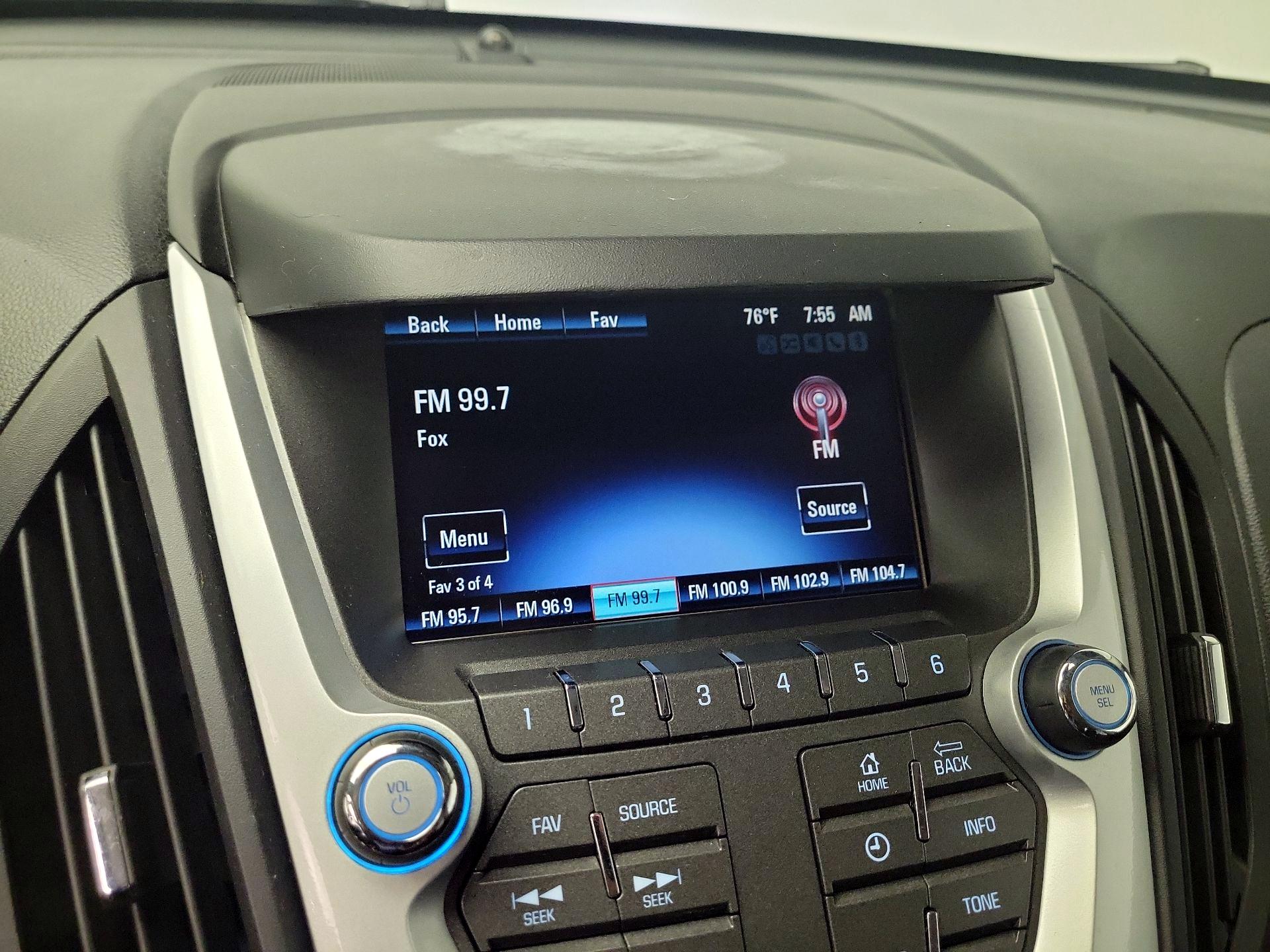 Thumbnail: 2015 Chevrolet Equinox - 14