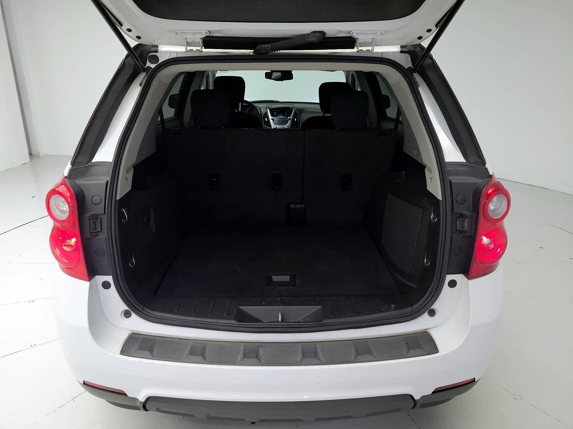 Thumbnail: 2015 Chevrolet Equinox - 19