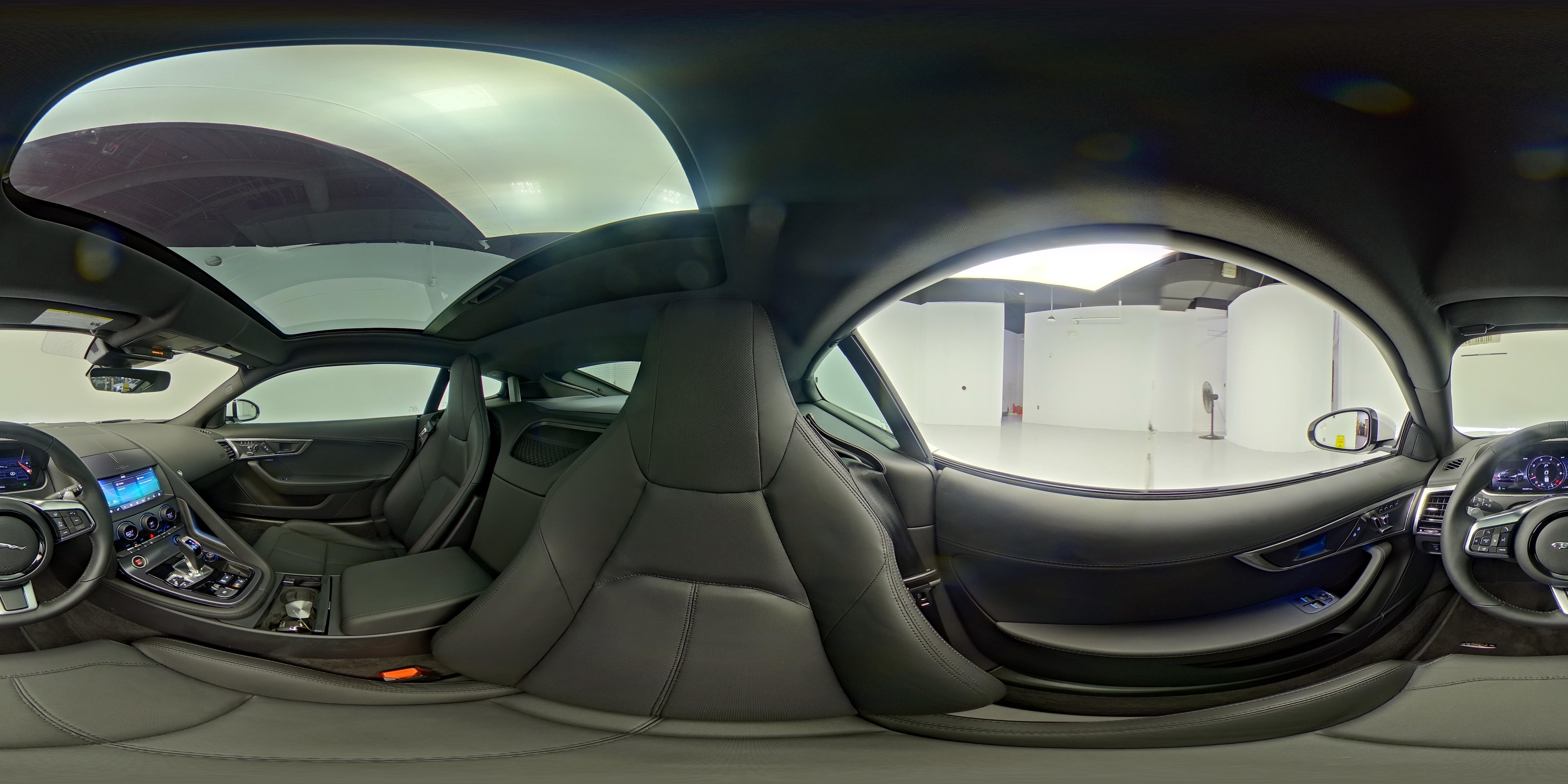 2024 Jaguar F-Type R-Dynamic - Photo 26
