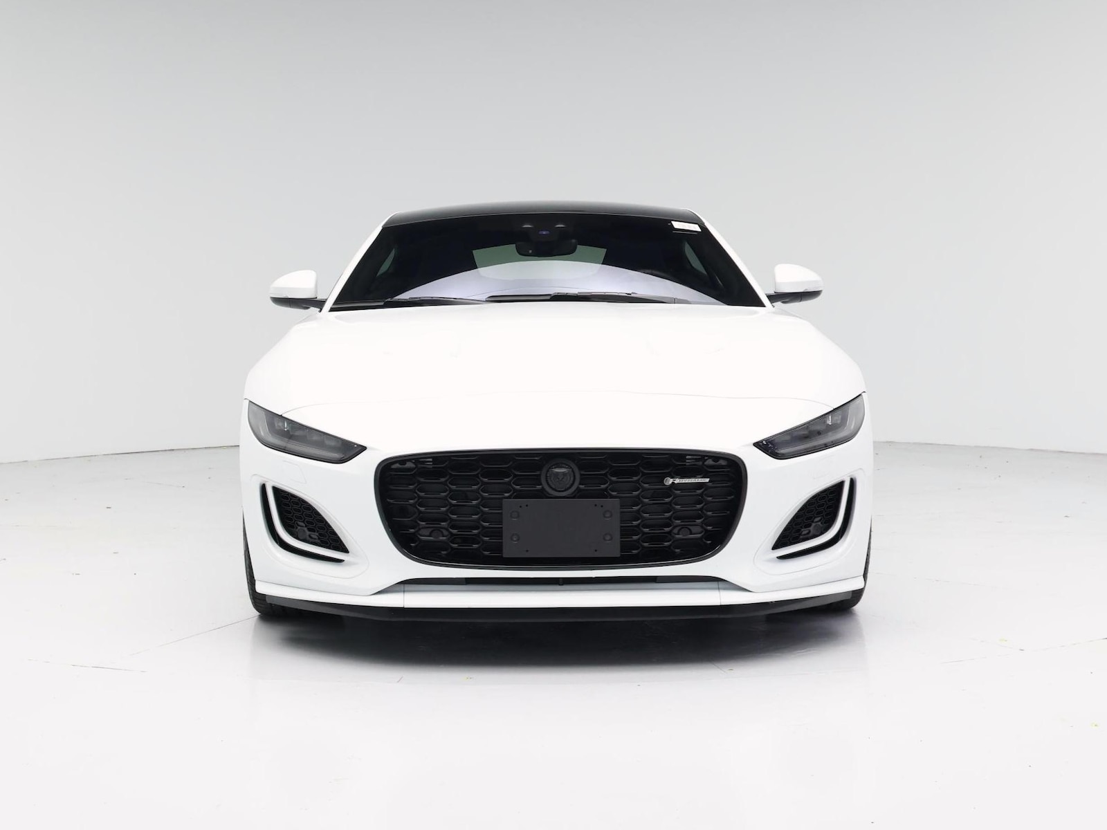 2024 Jaguar F-Type R-Dynamic - Photo 6