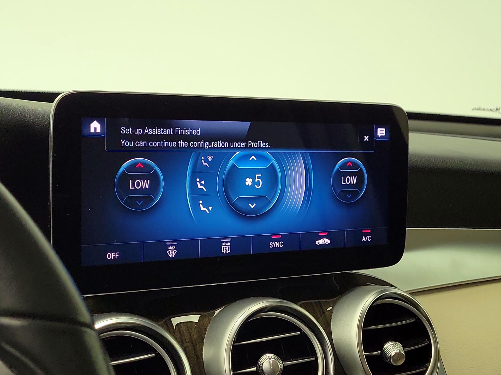 Thumbnail: 2021 Mercedes-Benz GLC - 16