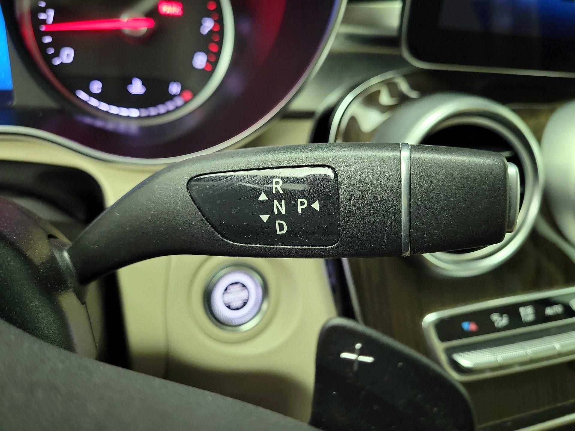 Thumbnail: 2021 Mercedes-Benz GLC - 17