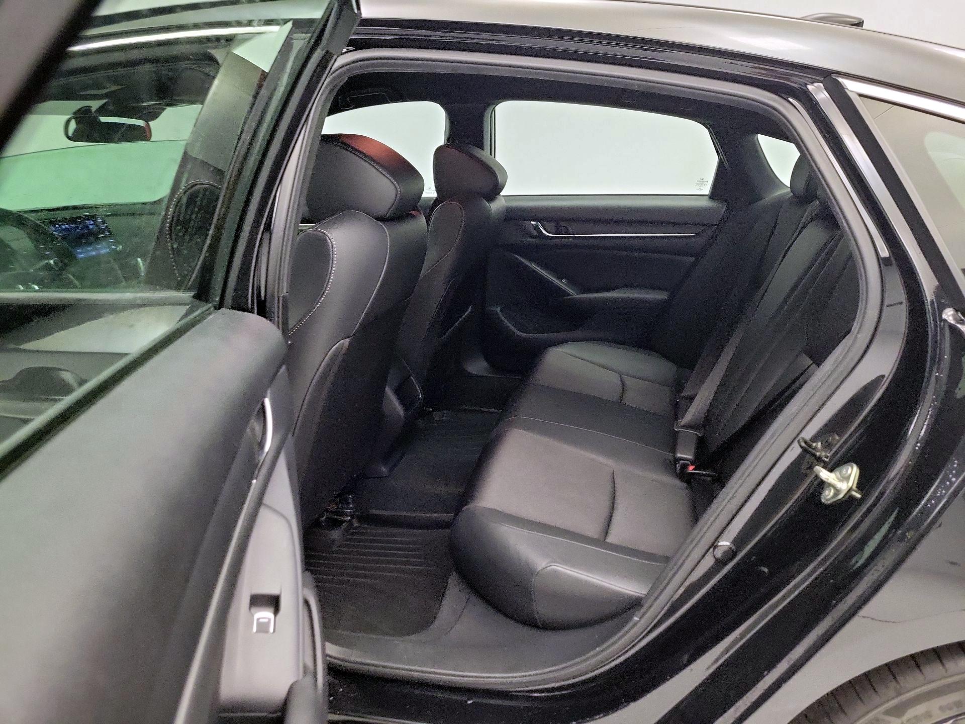 Thumbnail: 2019 Honda Accord - 19