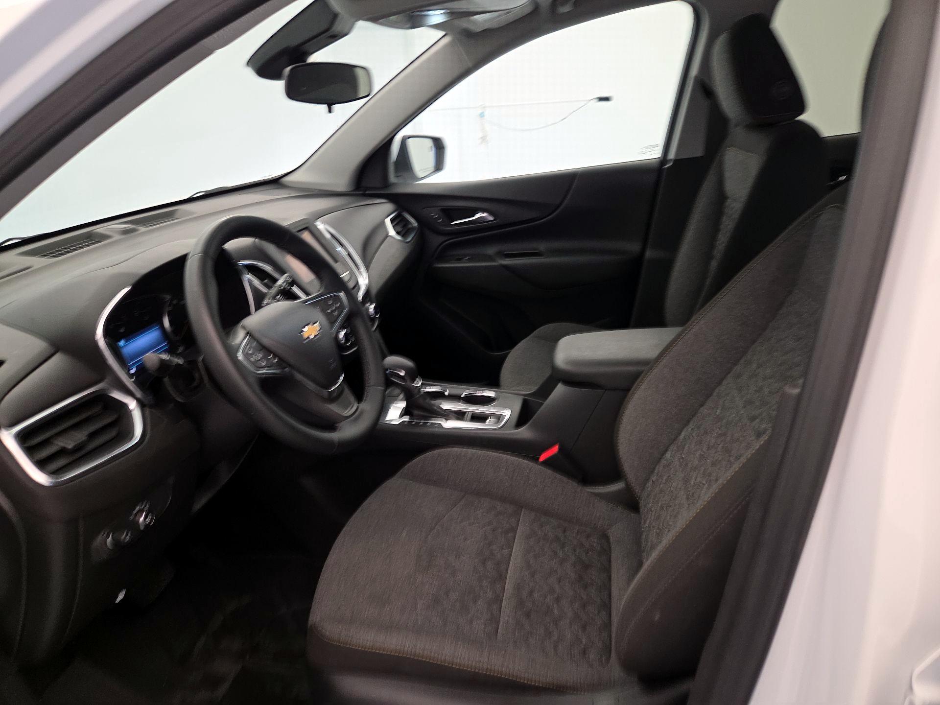 Thumbnail: 2024 Chevrolet Equinox - 11