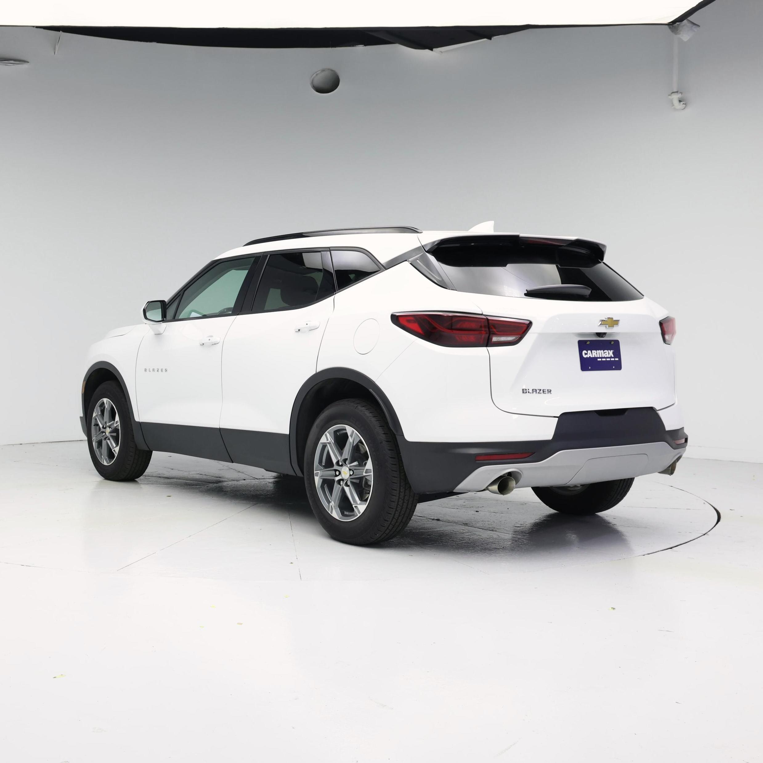 Thumbnail: 2023 Chevrolet Blazer - 2