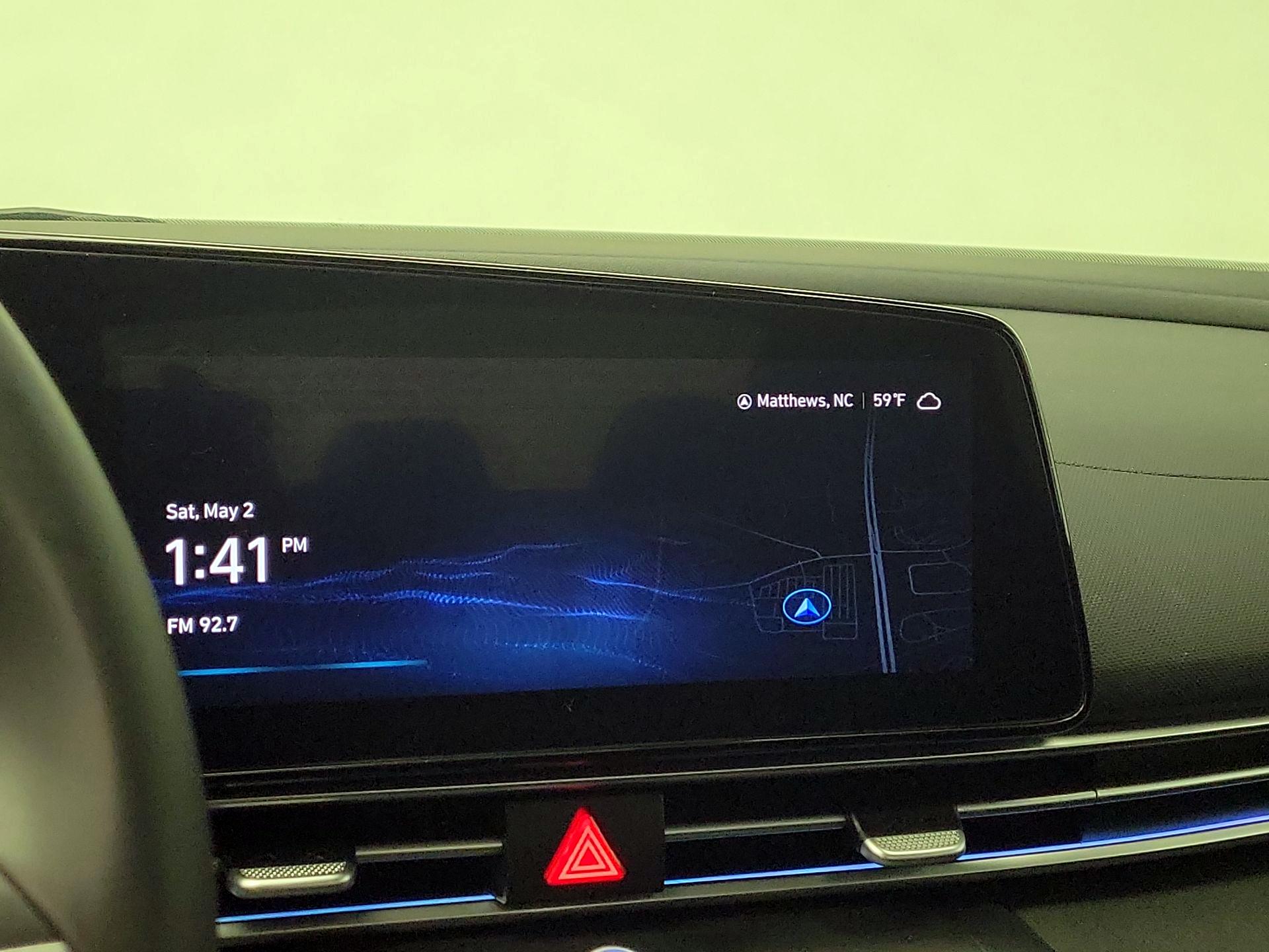 Thumbnail: 2024 Hyundai Elantra - 15
