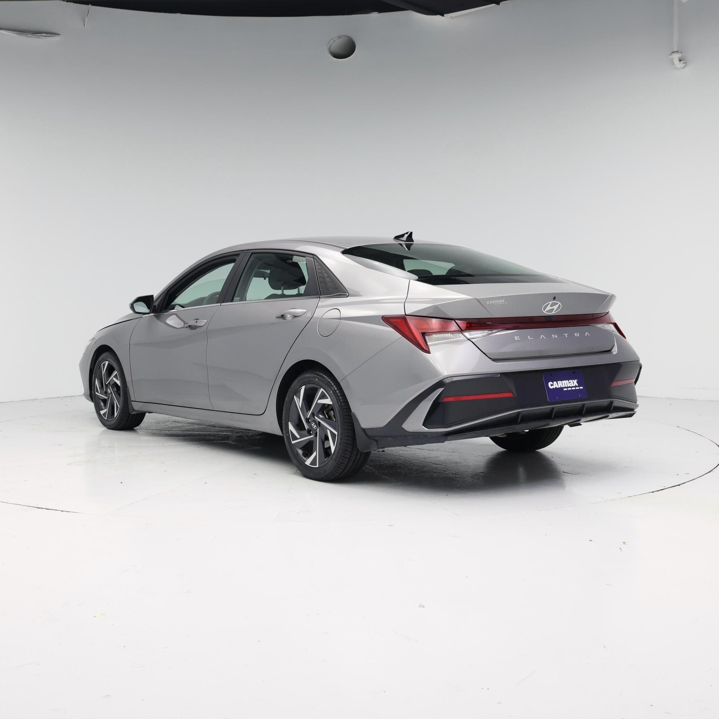 Thumbnail: 2024 Hyundai Elantra - 2