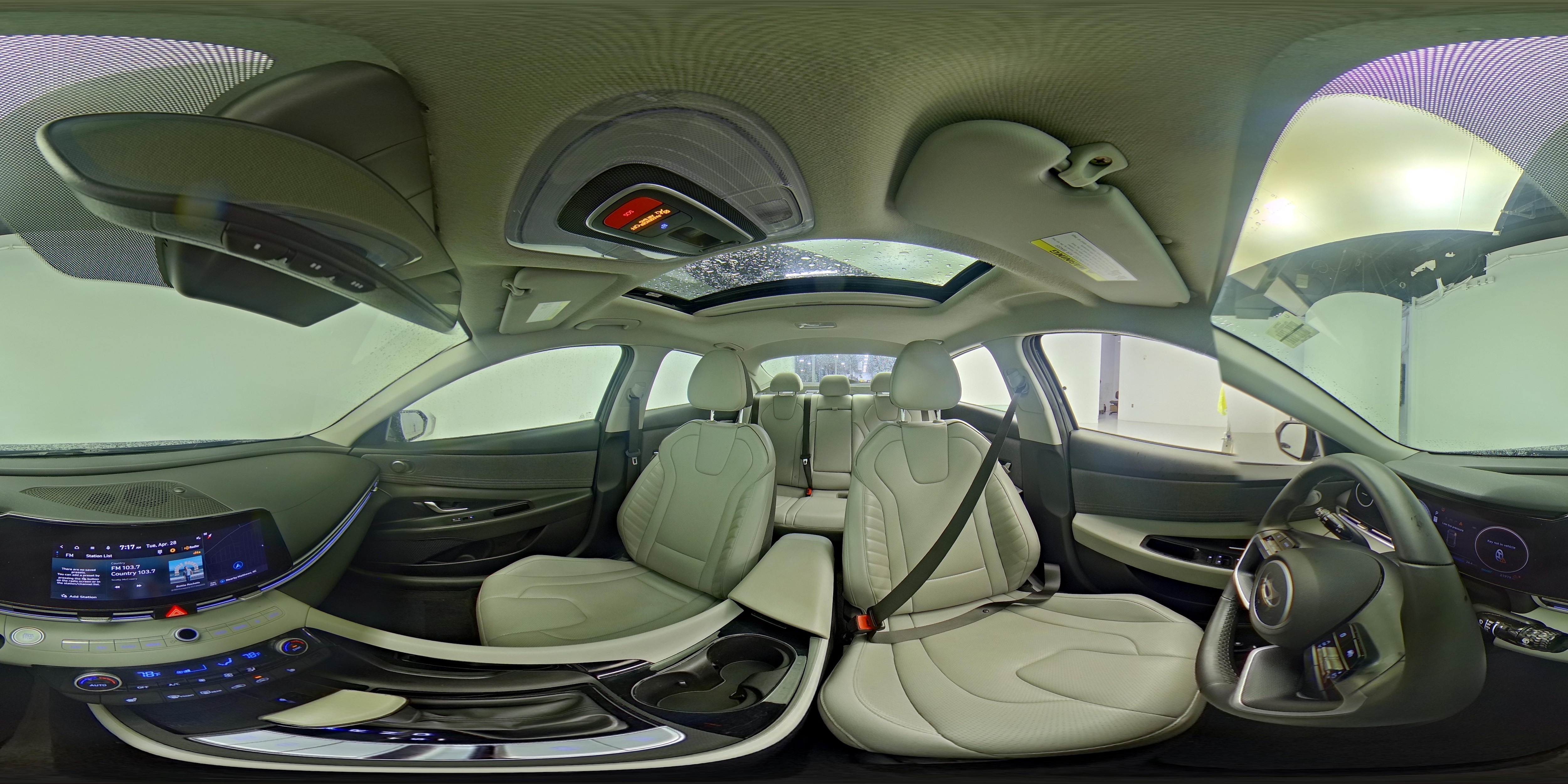 2025 Hyundai Elantra Limited - Photo 26