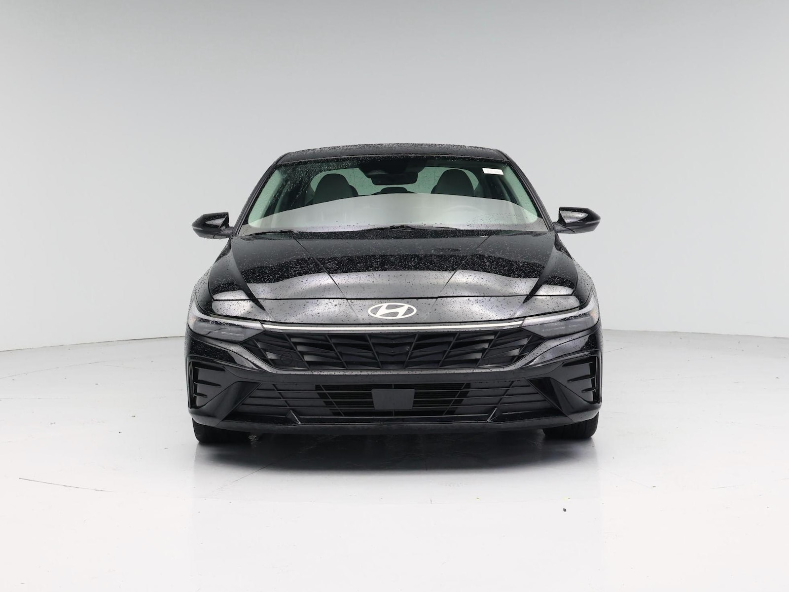 2025 Hyundai Elantra Limited - Photo 6