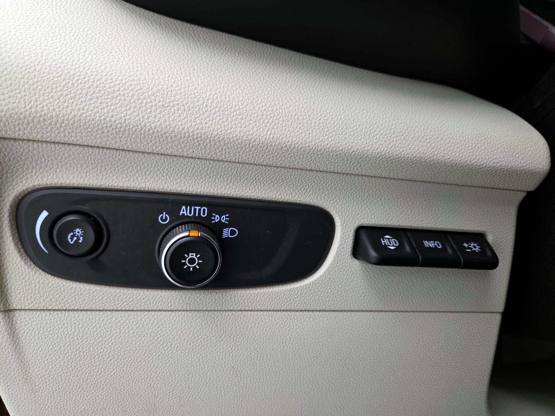 Thumbnail: 2023 Buick Envision - 13
