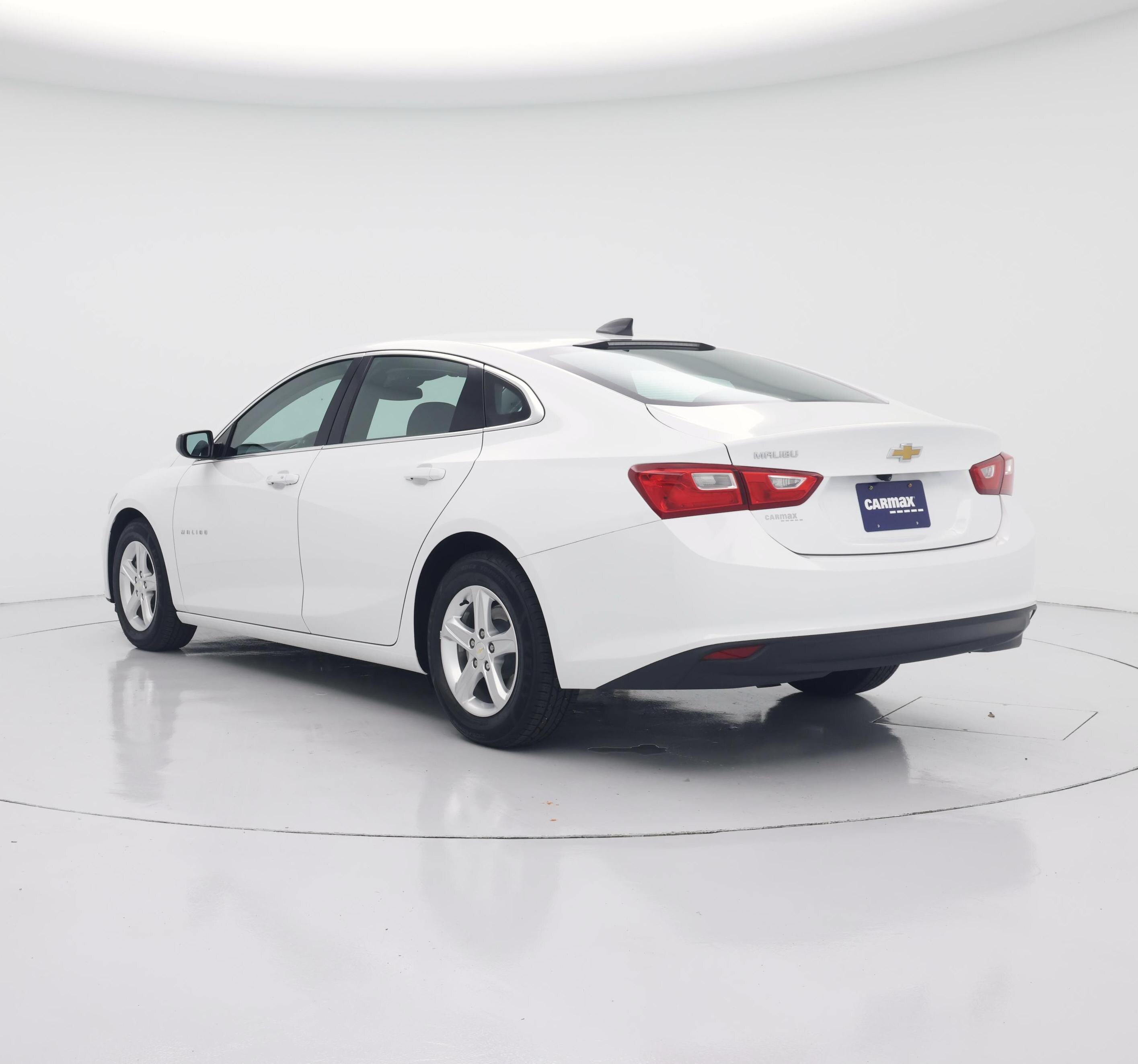 Thumbnail: 2023 Chevrolet Malibu - 2