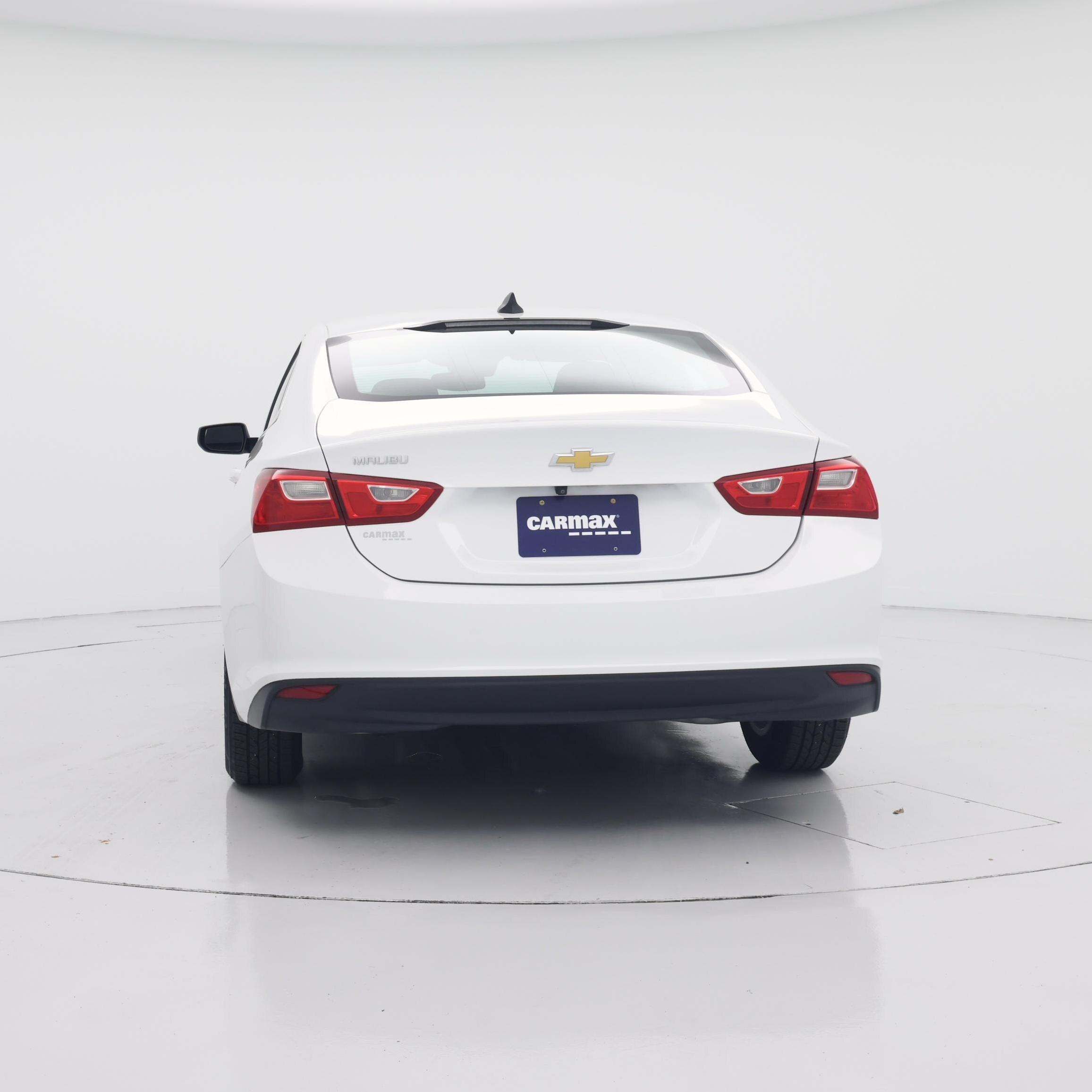 Thumbnail: 2023 Chevrolet Malibu - 6