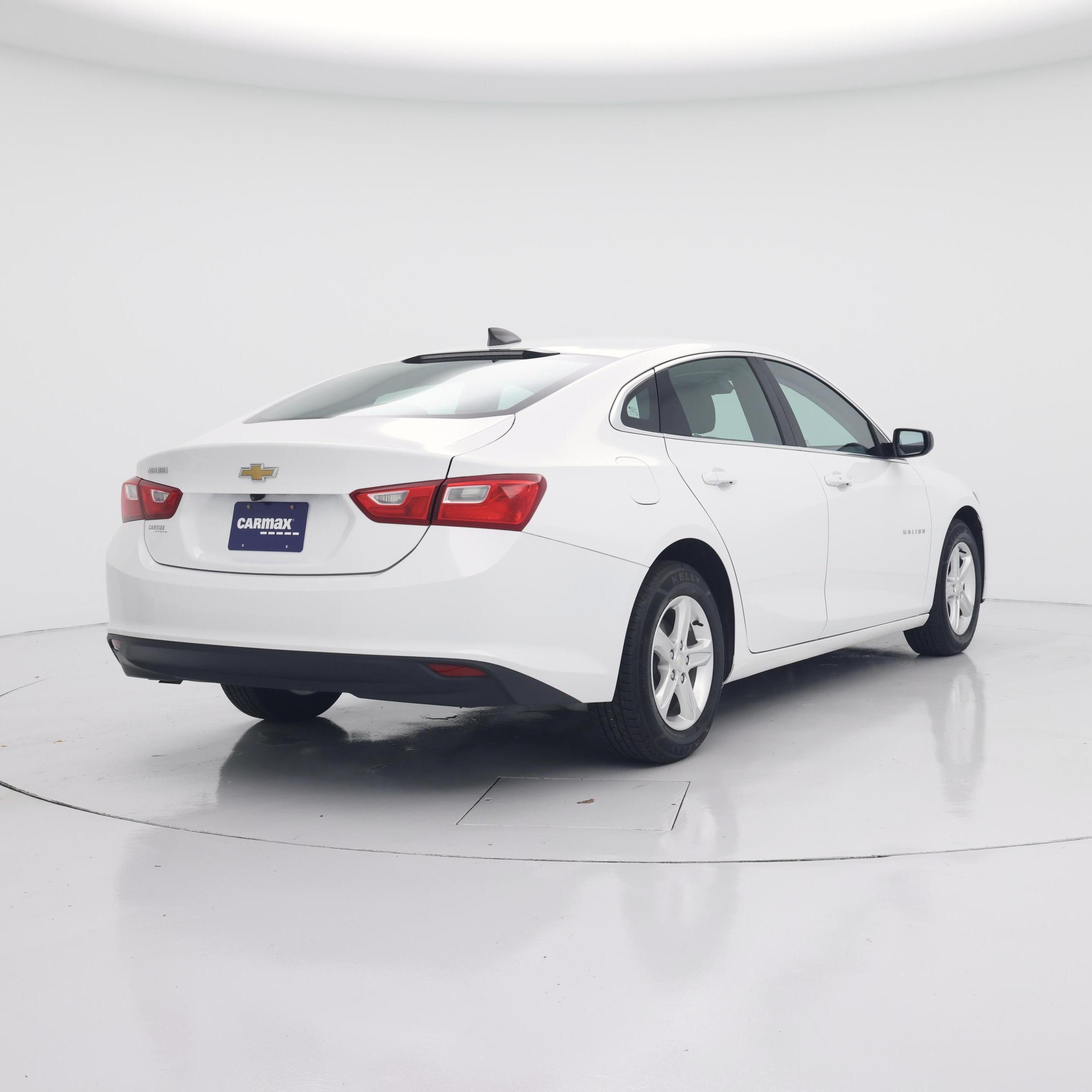 Thumbnail: 2023 Chevrolet Malibu - 8