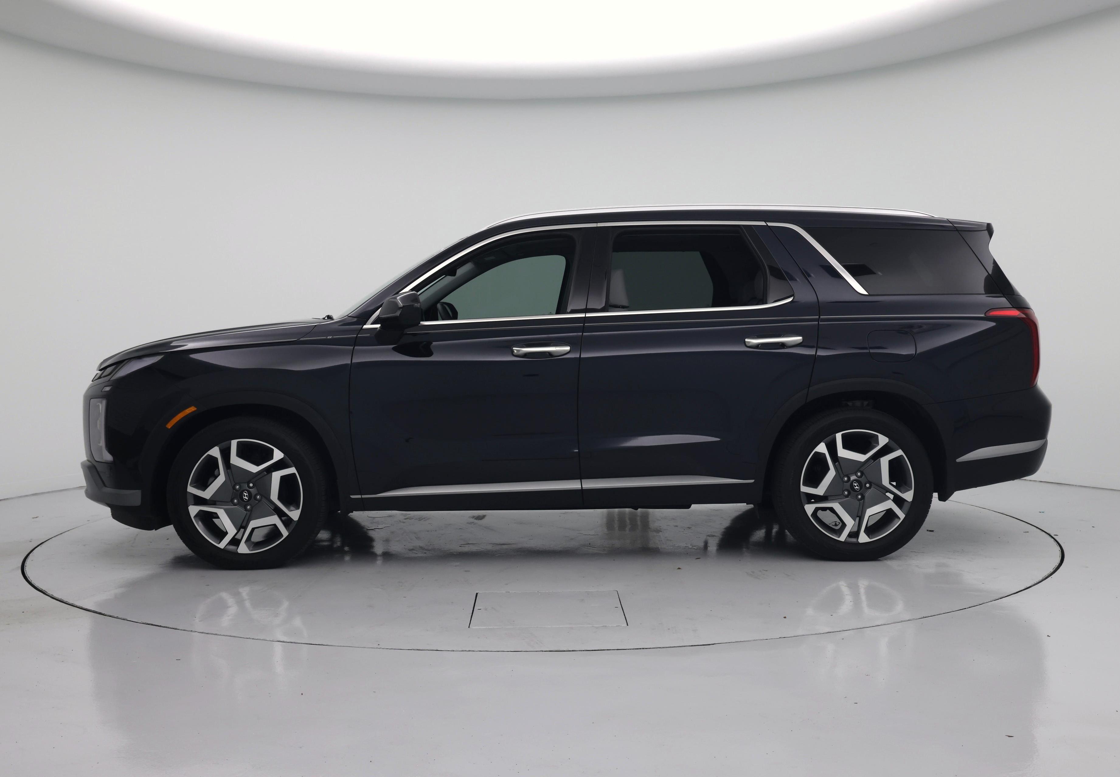 Thumbnail: 2024 Hyundai Palisade - 3