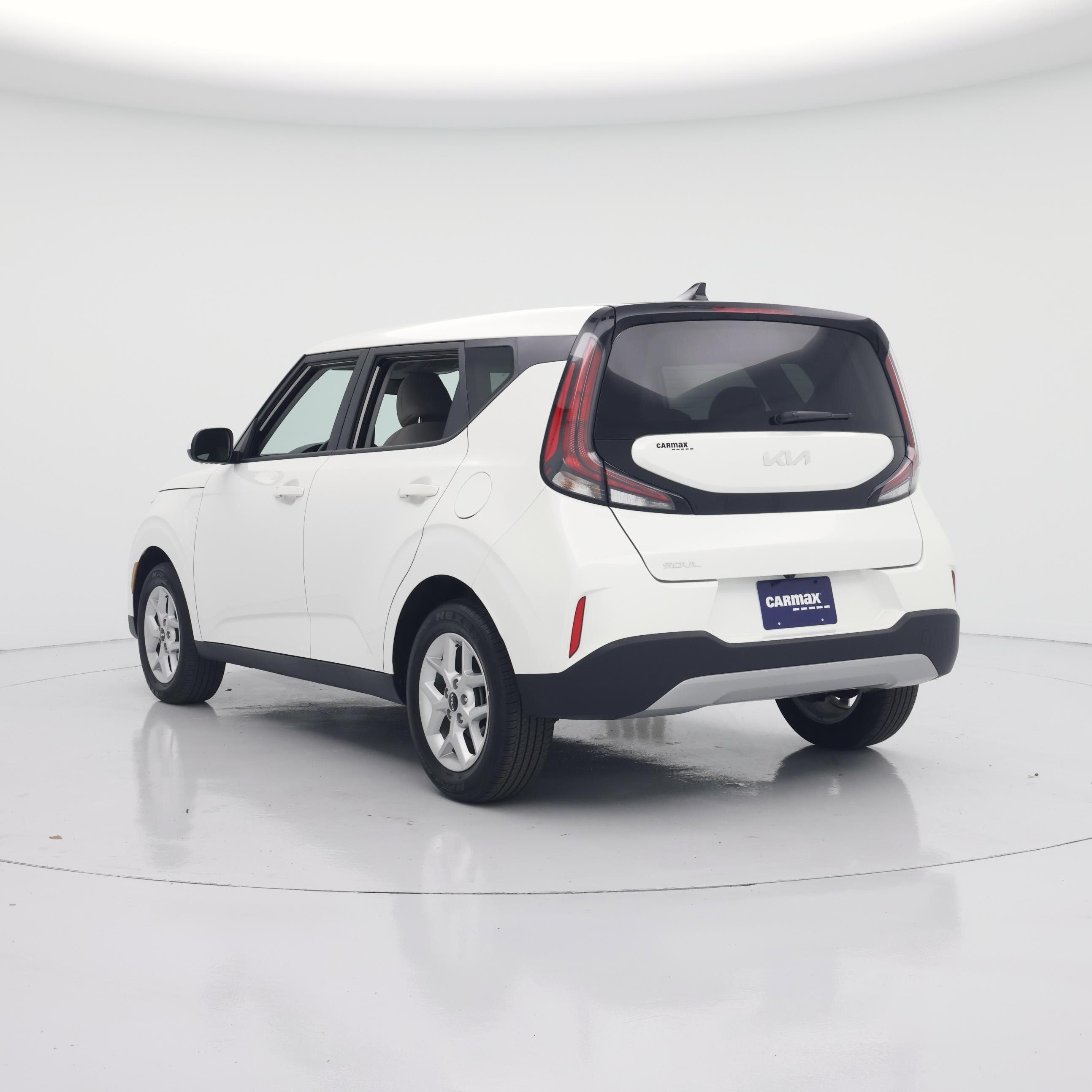Thumbnail: 2025 Kia Soul - 2