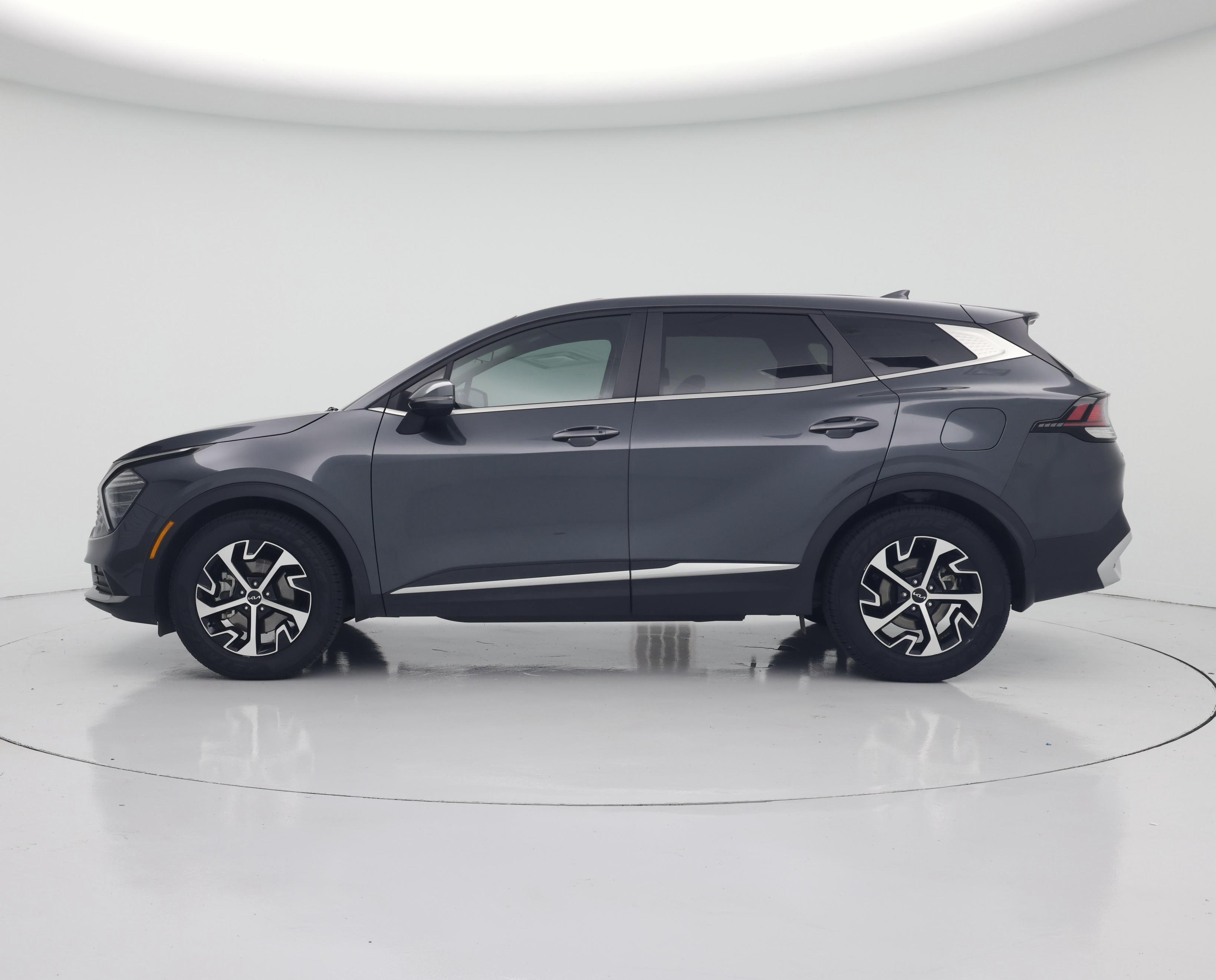 Thumbnail: 2024 Kia Sportage - 3