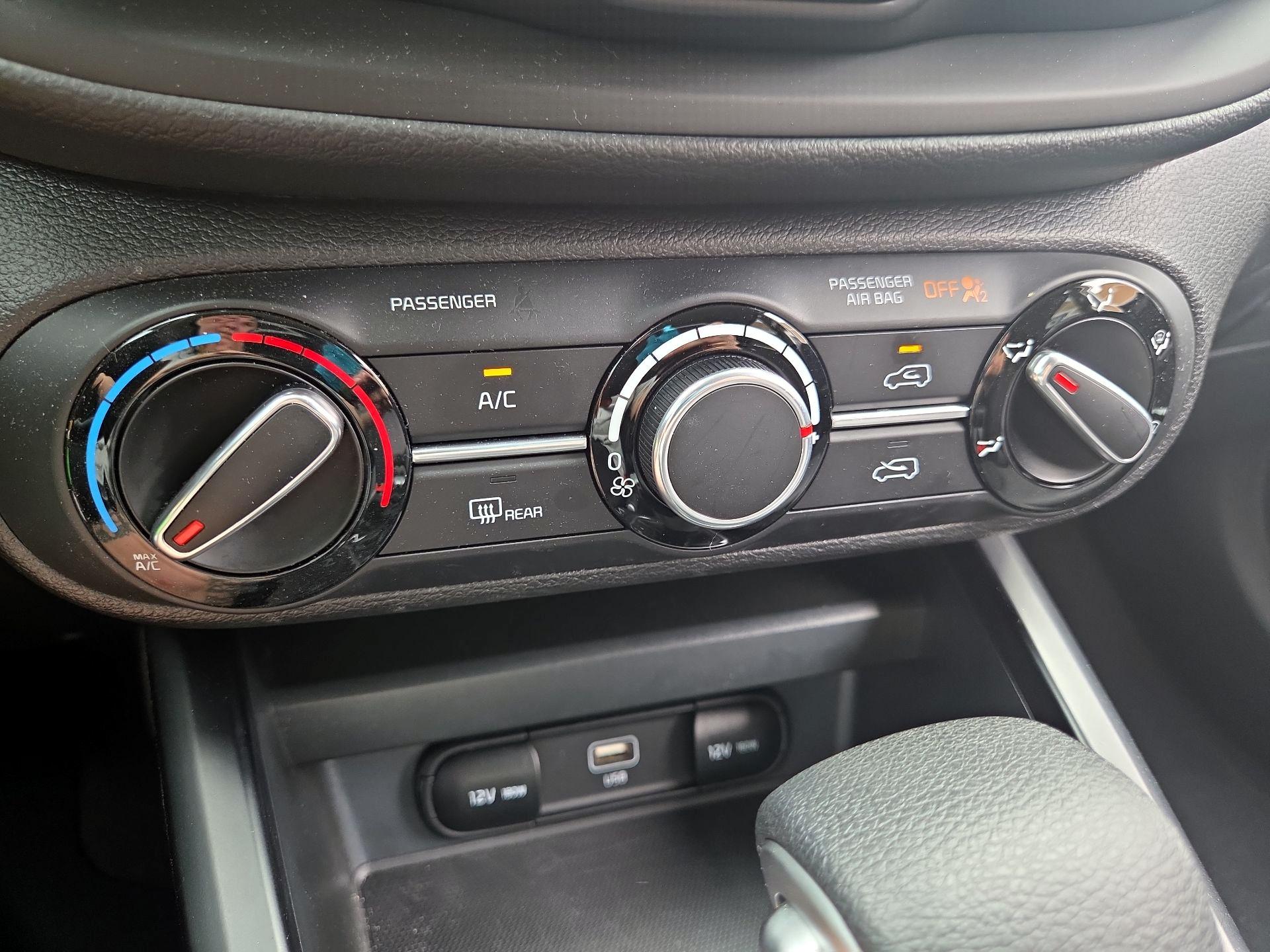 Thumbnail: 2023 Kia Soul - 16