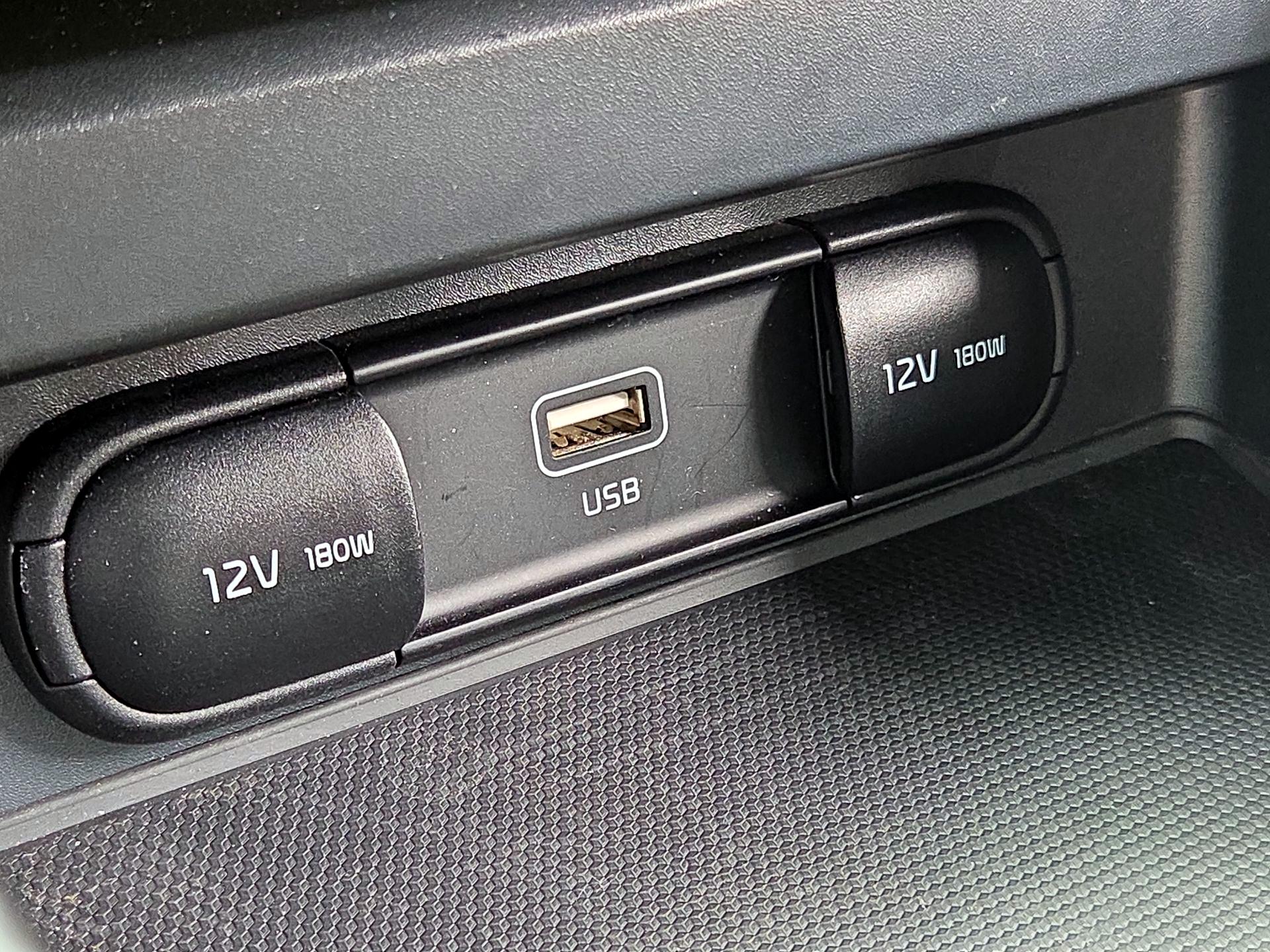 Thumbnail: 2023 Kia Soul - 18