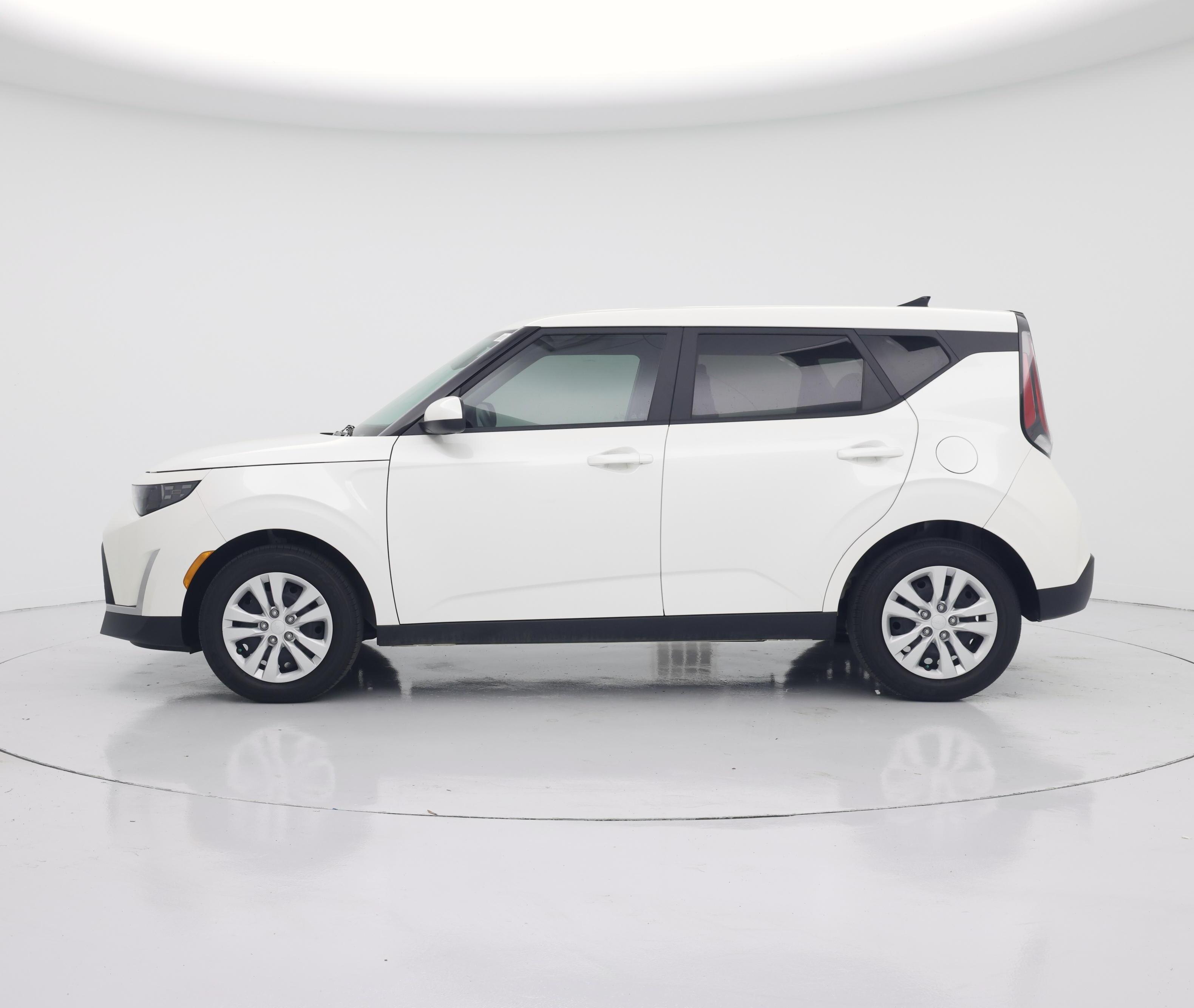 Thumbnail: 2023 Kia Soul - 3