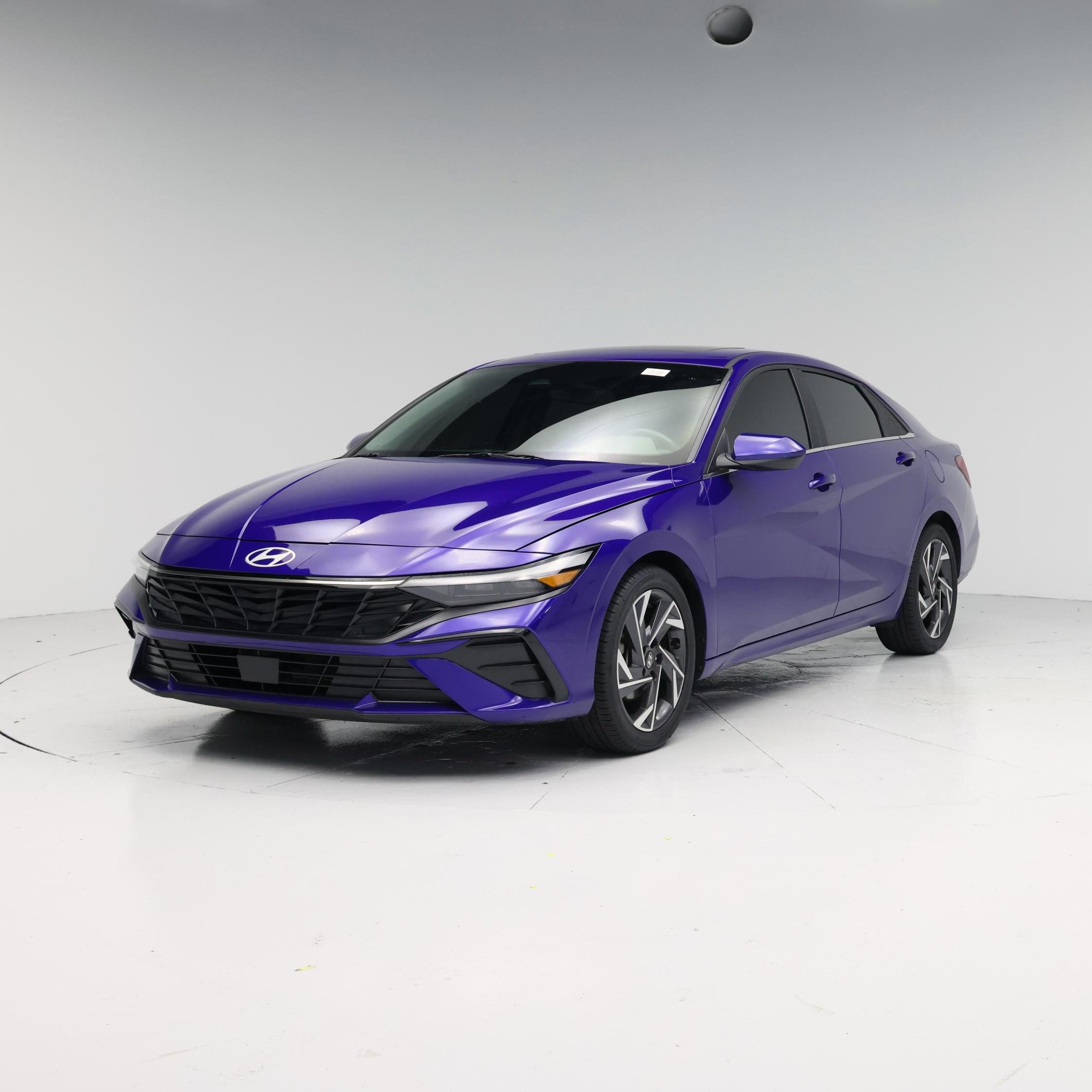 Thumbnail: 2024 Hyundai Elantra - 4