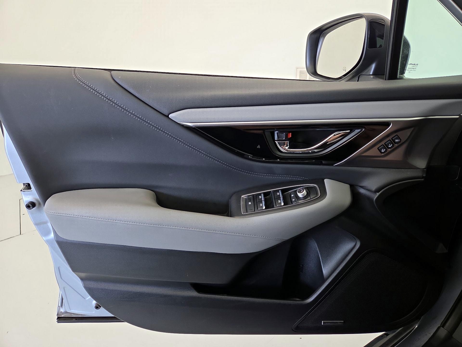 Thumbnail: 2022 Subaru Outback - 12