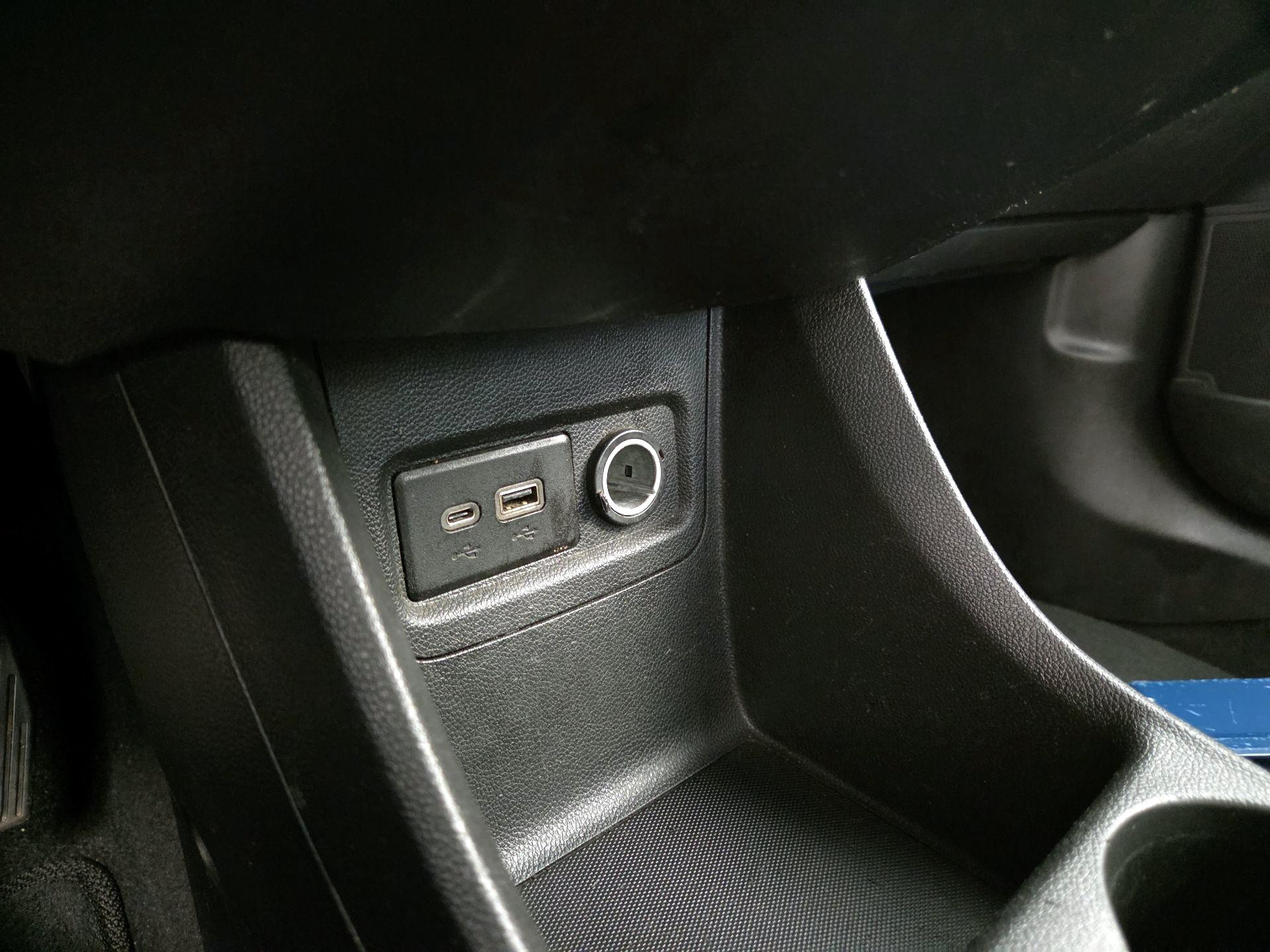 Thumbnail: 2020 Chevrolet Spark - 18