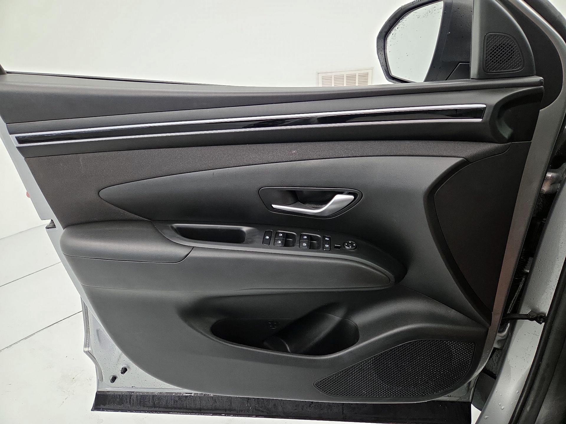 Thumbnail: 2023 Hyundai Tucson - 12