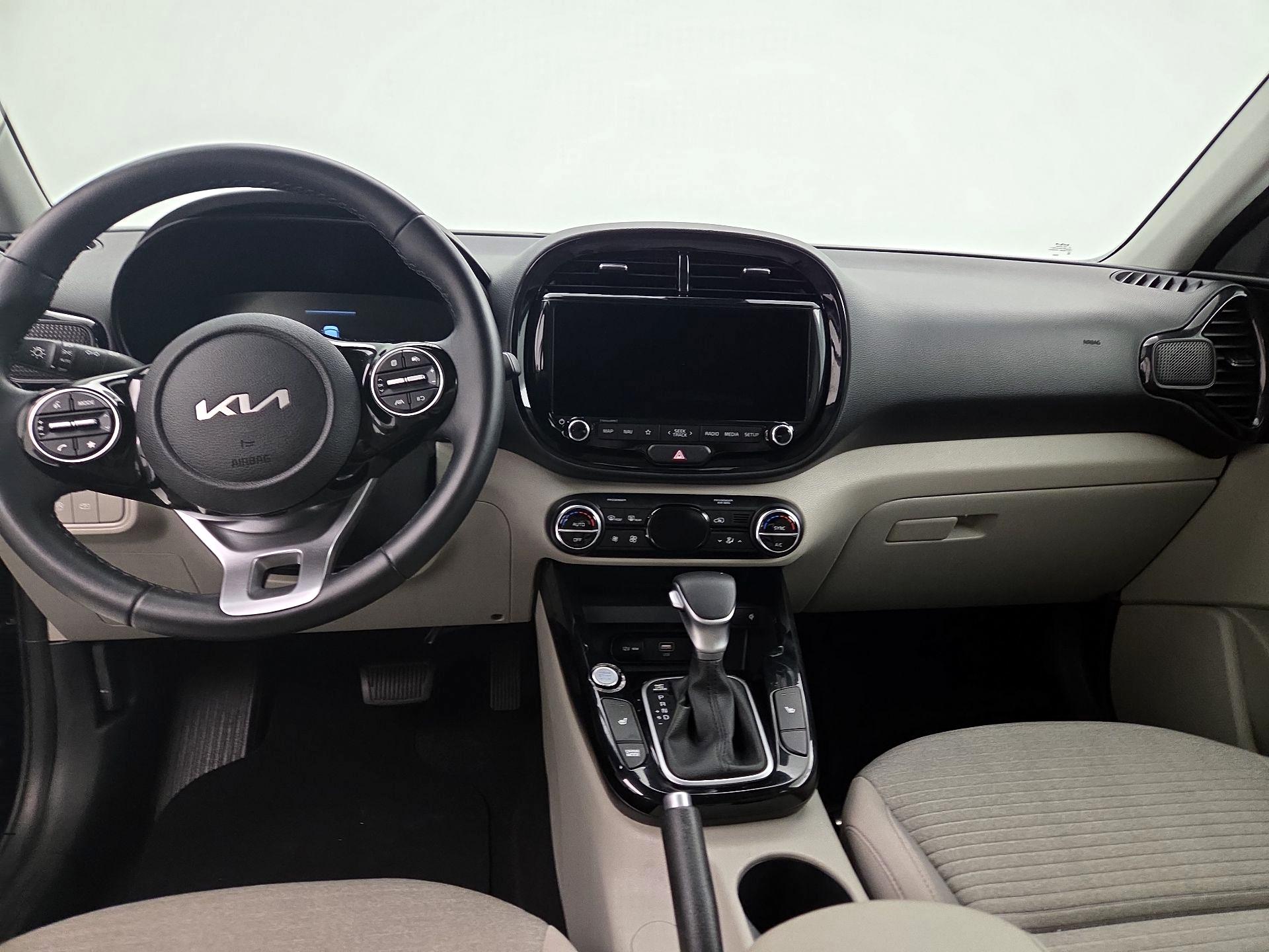 Thumbnail: 2024 Kia Soul - 9