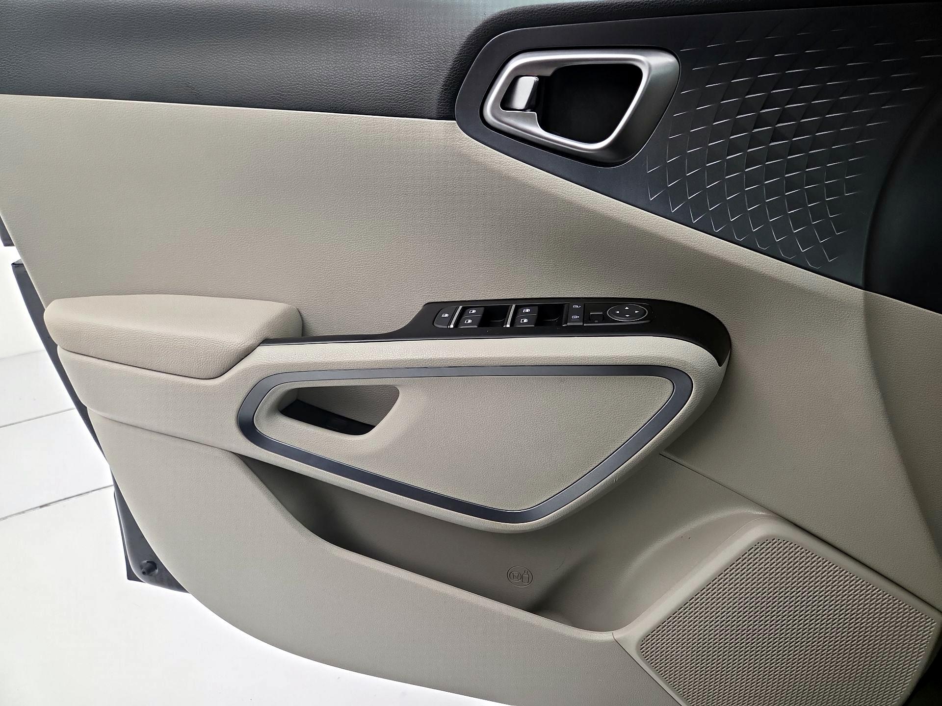 Thumbnail: 2024 Kia Soul - 12