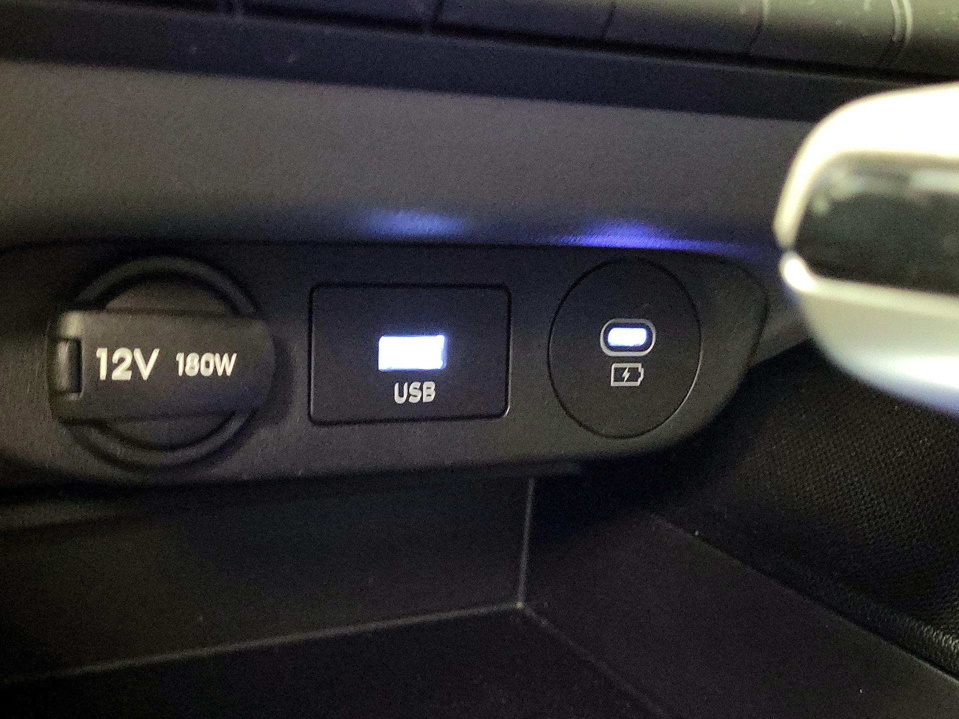 Thumbnail: 2024 Hyundai Elantra - 18