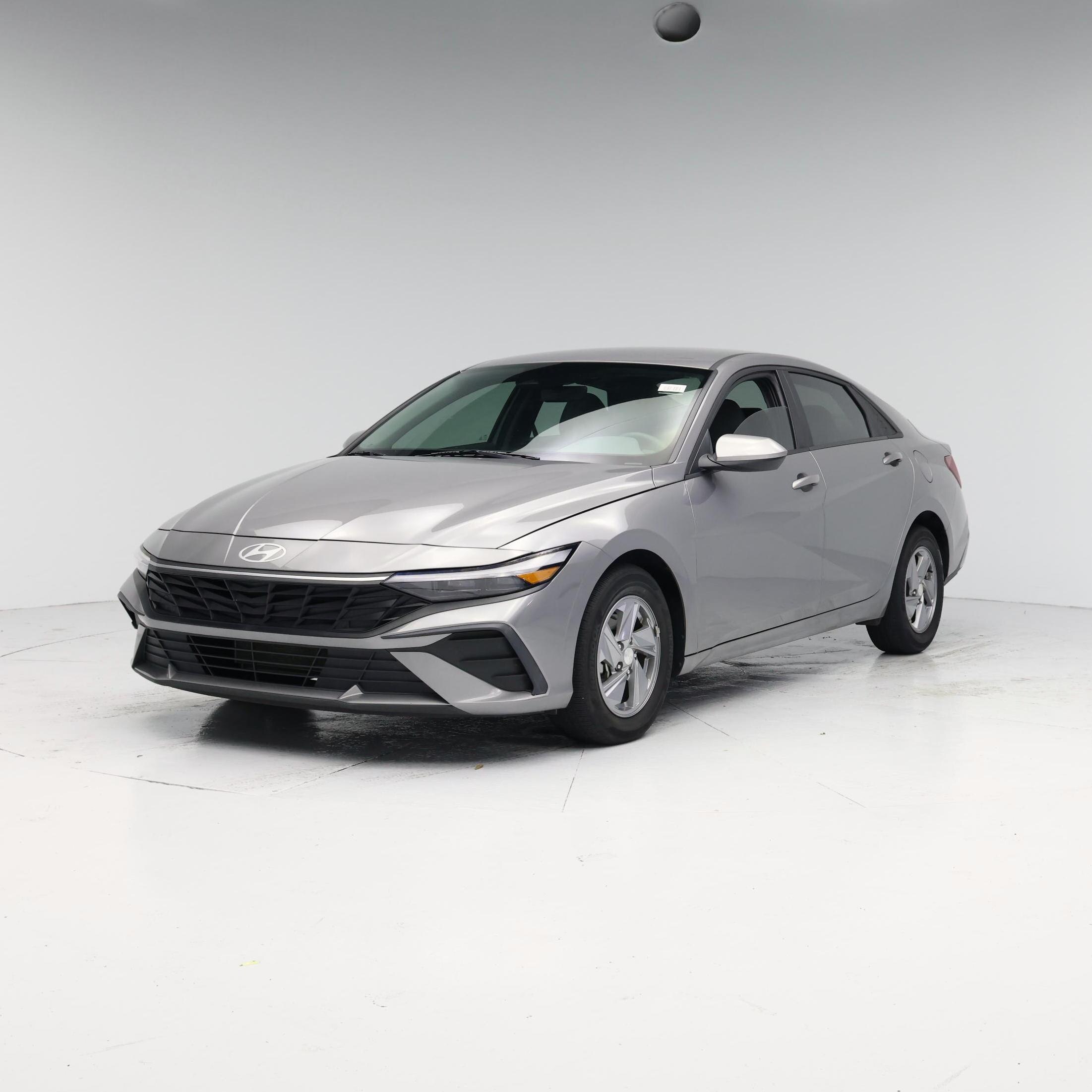 Thumbnail: 2024 Hyundai Elantra - 4