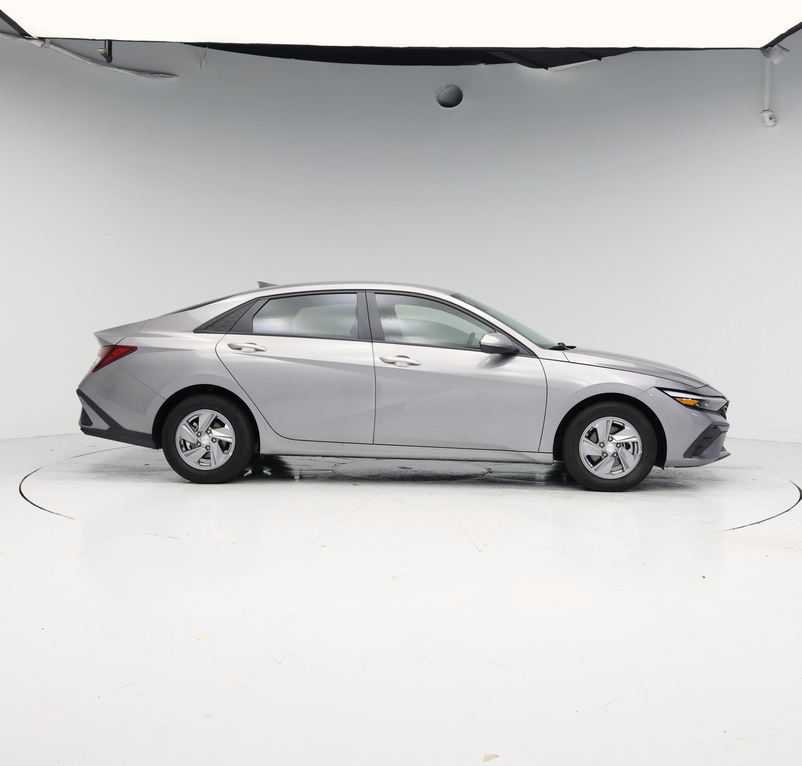 Thumbnail: 2024 Hyundai Elantra - 7
