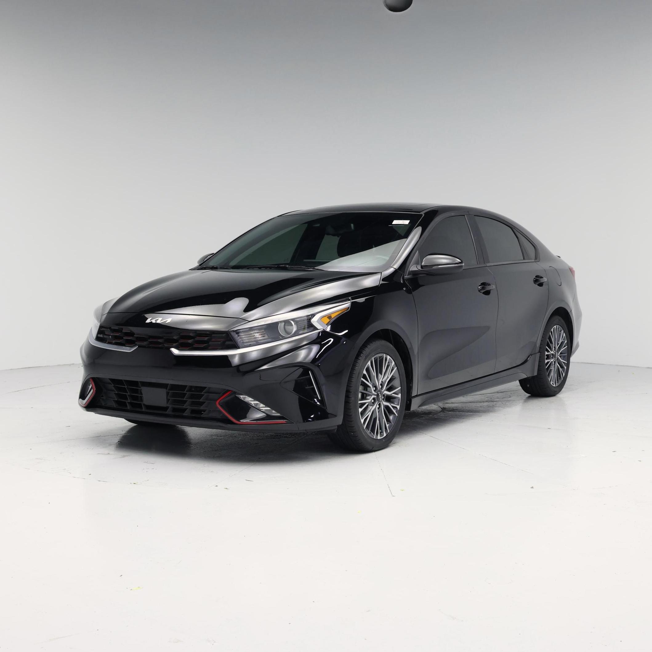 Thumbnail: 2024 Kia Forte - 4