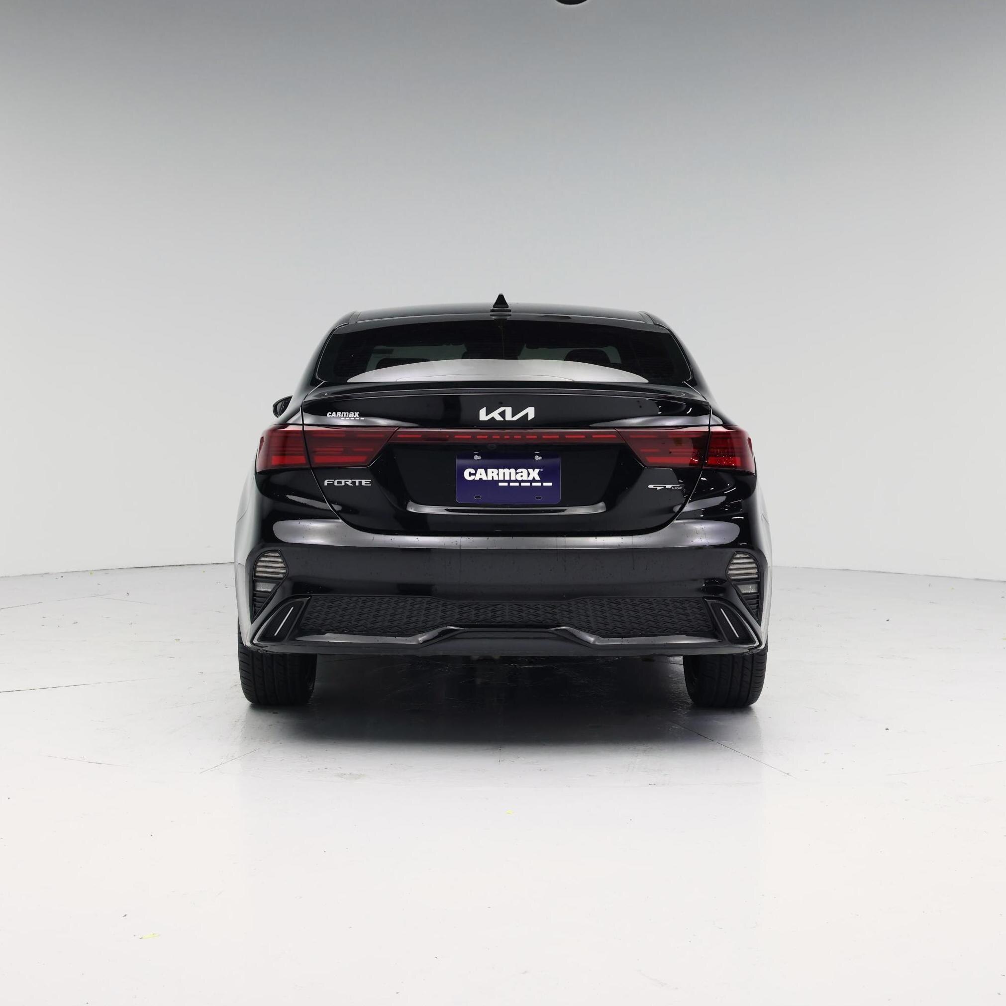 Thumbnail: 2024 Kia Forte - 6