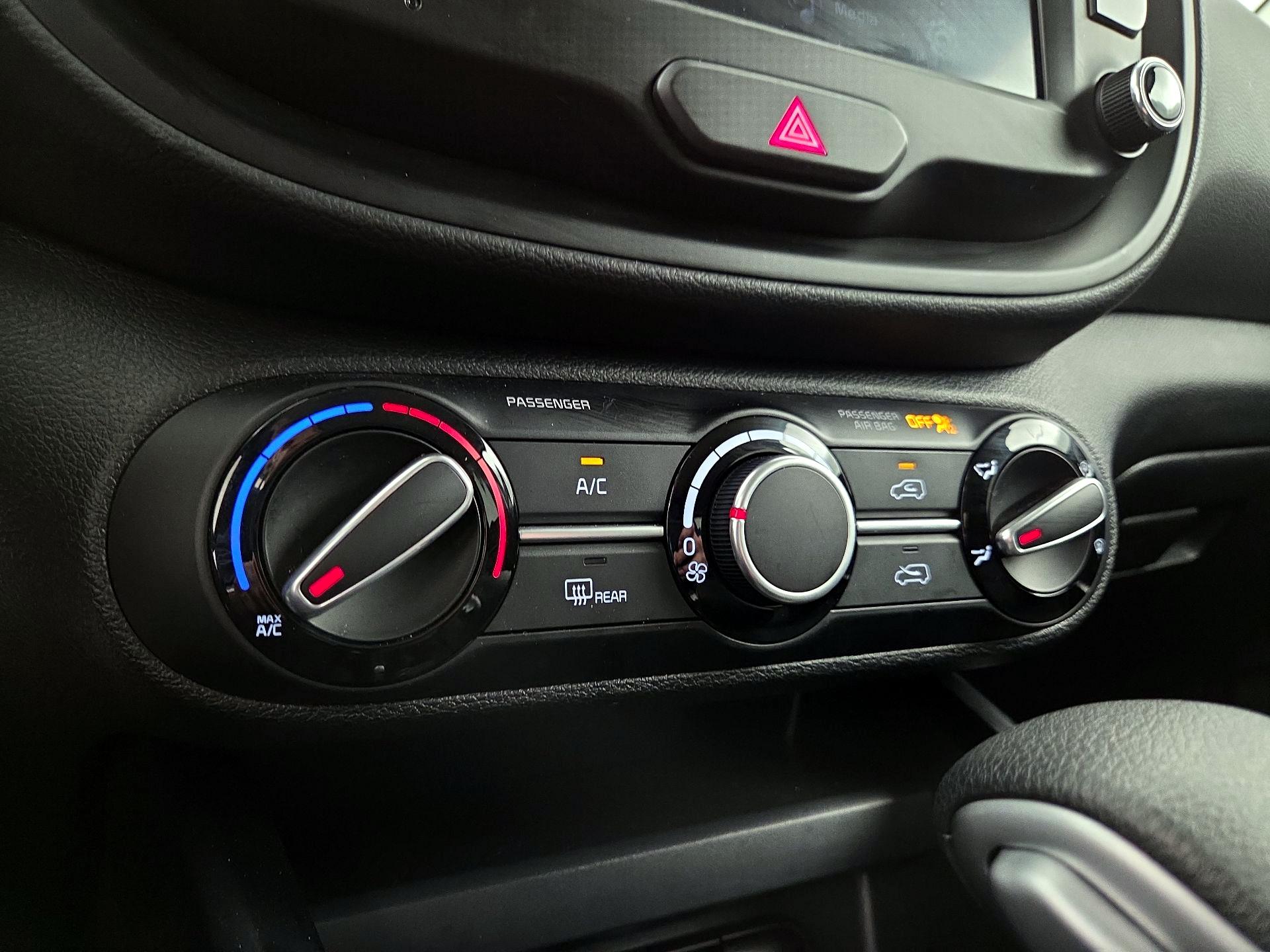 Thumbnail: 2025 Kia Soul - 16