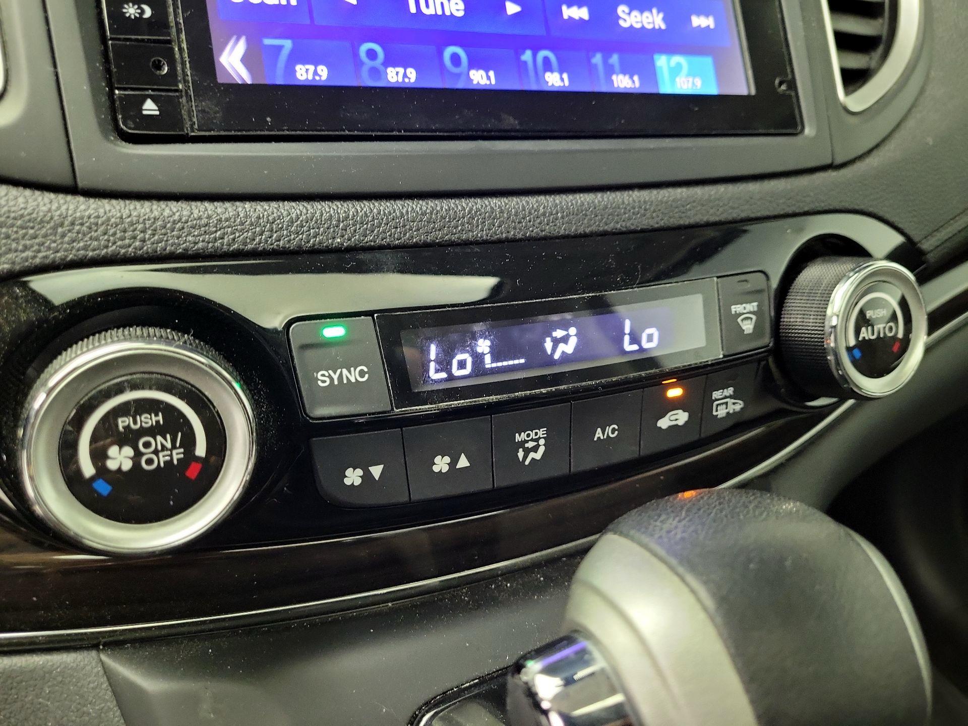 Thumbnail: 2016 Honda CR-V - 15