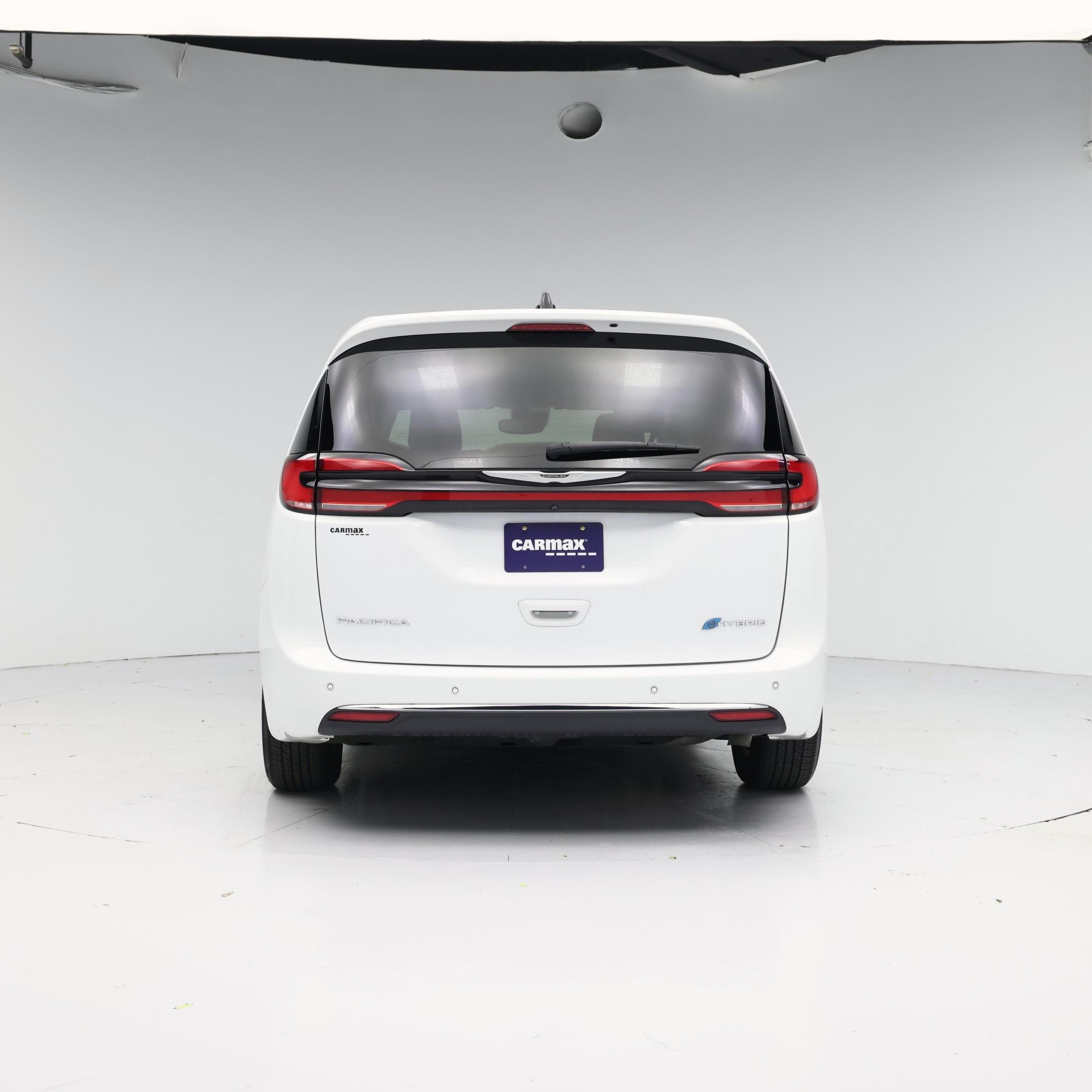 Thumbnail: 2023 Chrysler Pacifica - 6