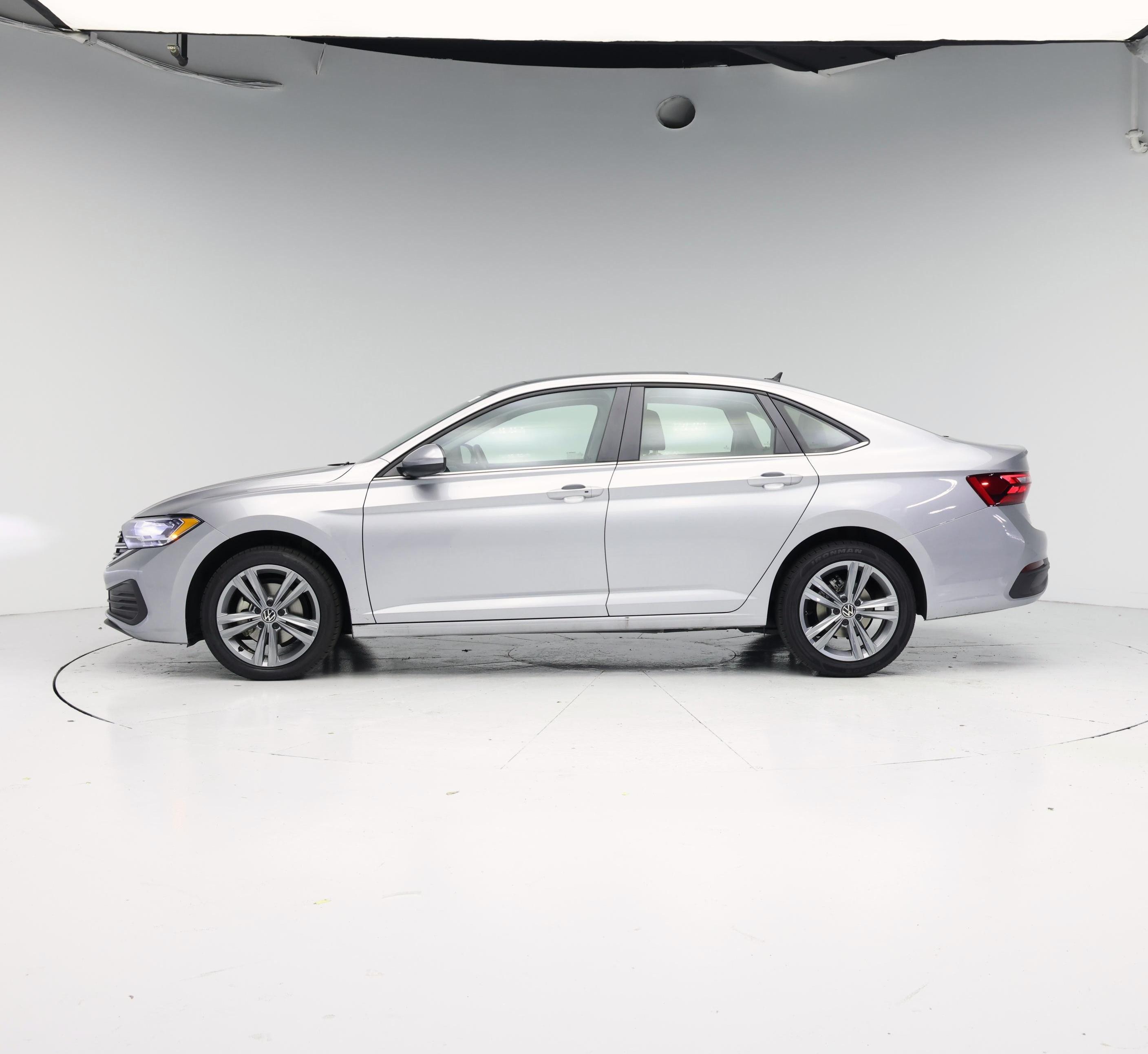 Thumbnail: 2024 Volkswagen Jetta - 3