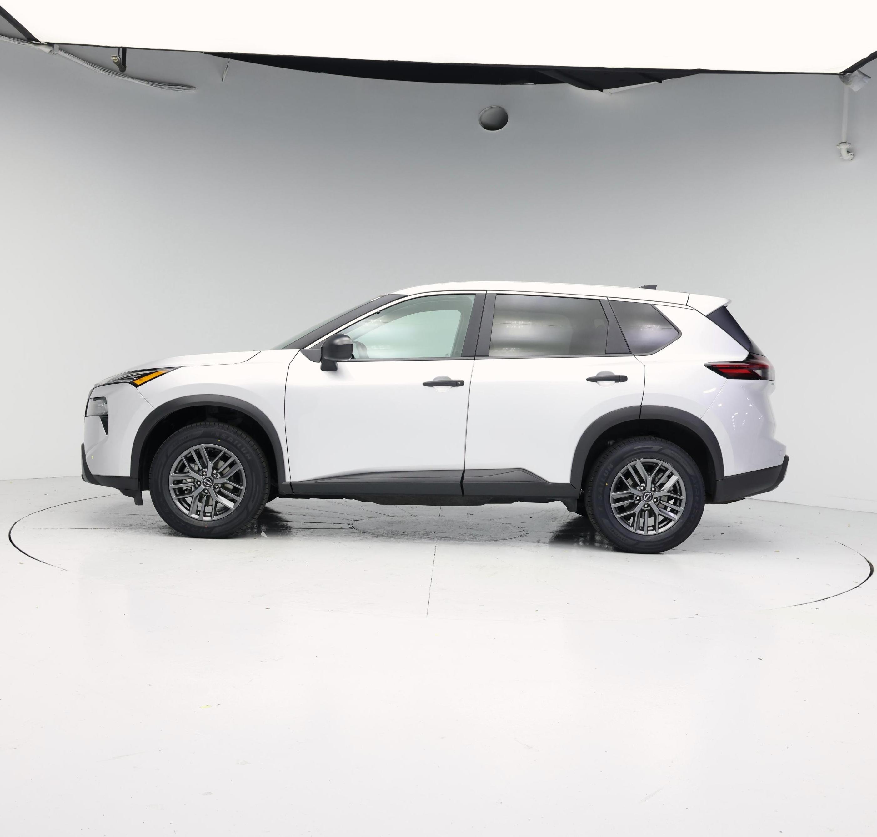 Thumbnail: 2024 Nissan Rogue - 3