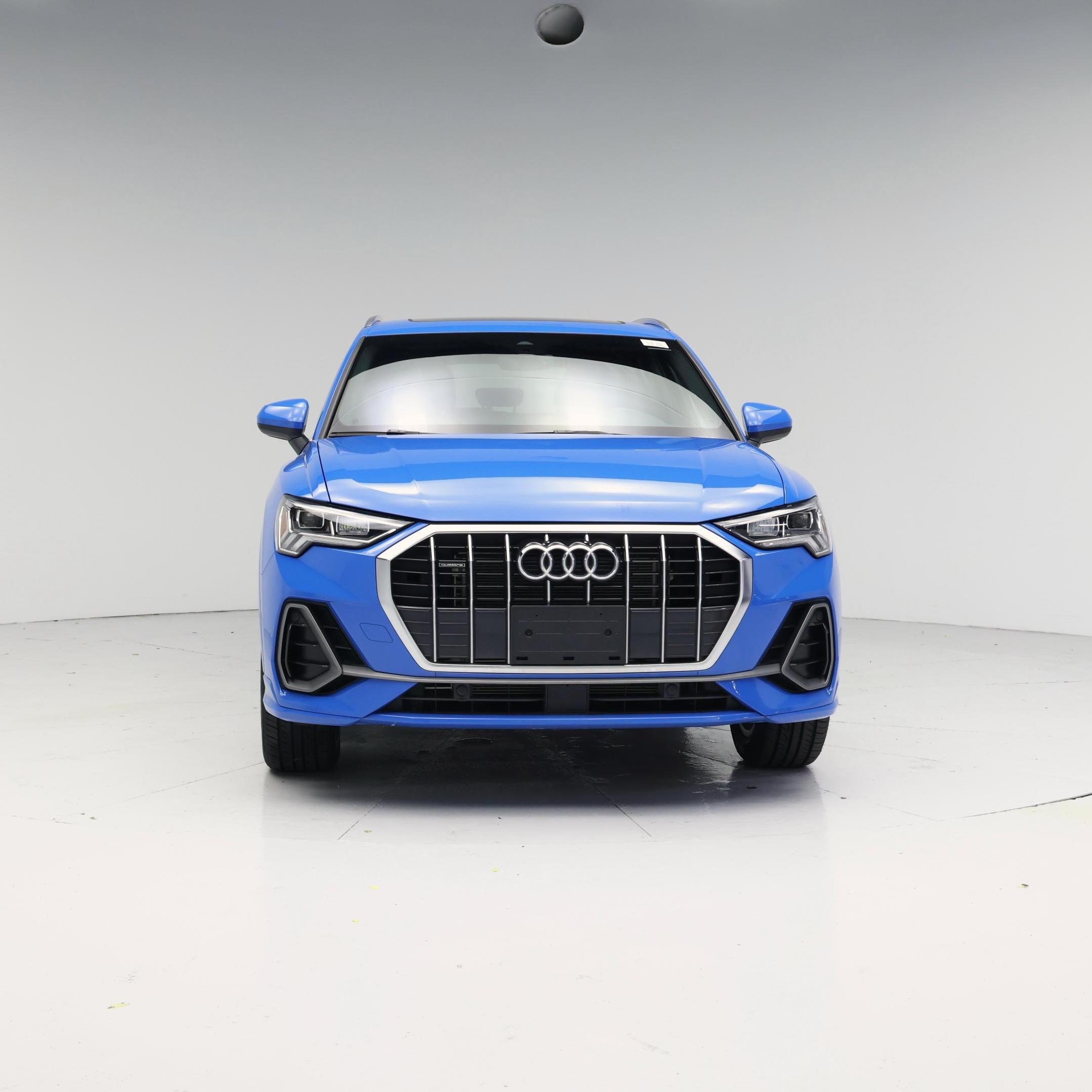Thumbnail: 2023 Audi Q3 - 5