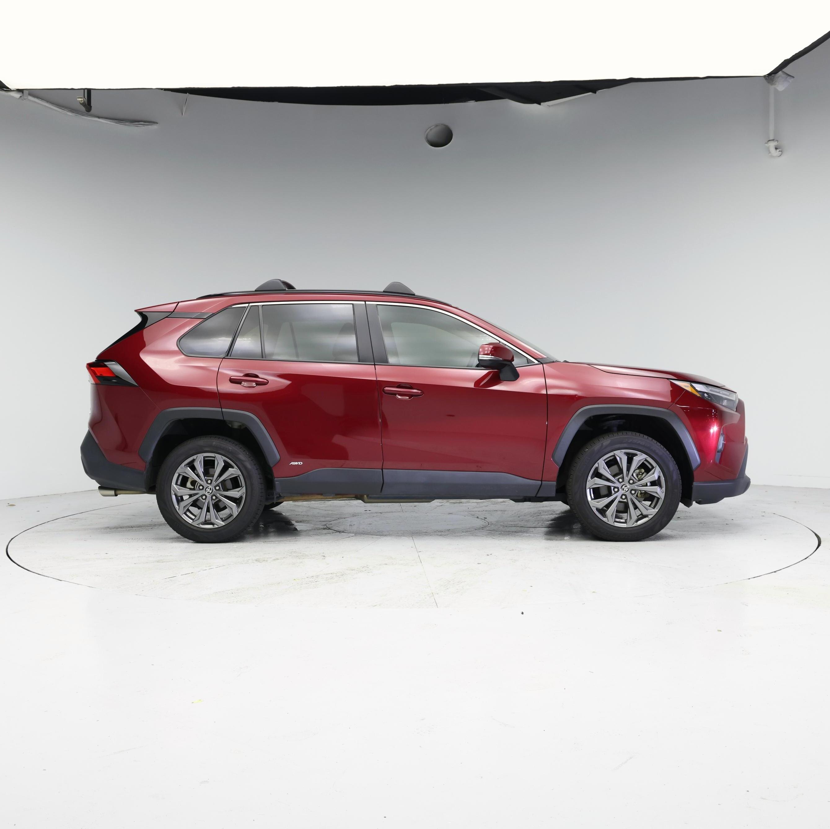 Thumbnail: 2022 Toyota RAV4 - 7