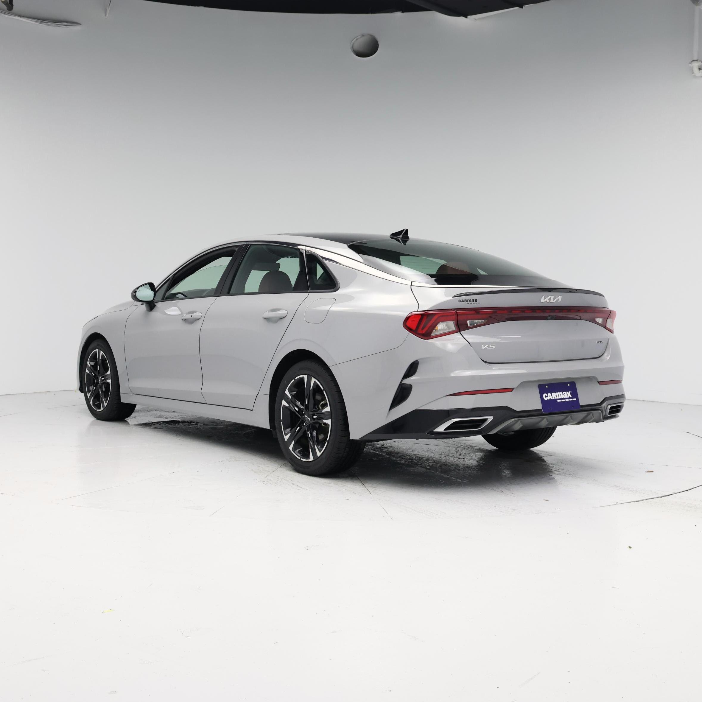 Thumbnail: 2023 Kia K5 - 2