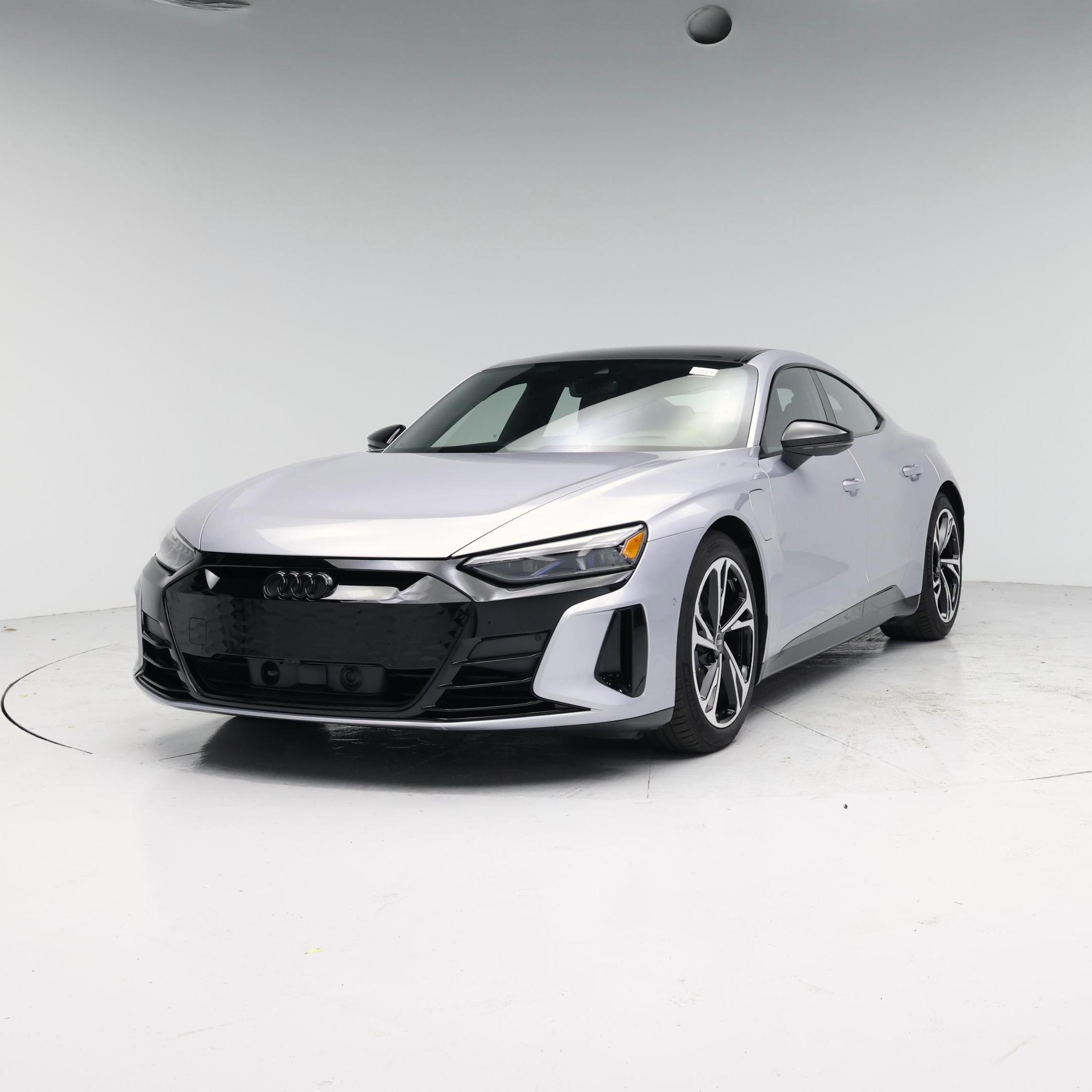 Thumbnail: 2022 Audi e-tron GT - 4