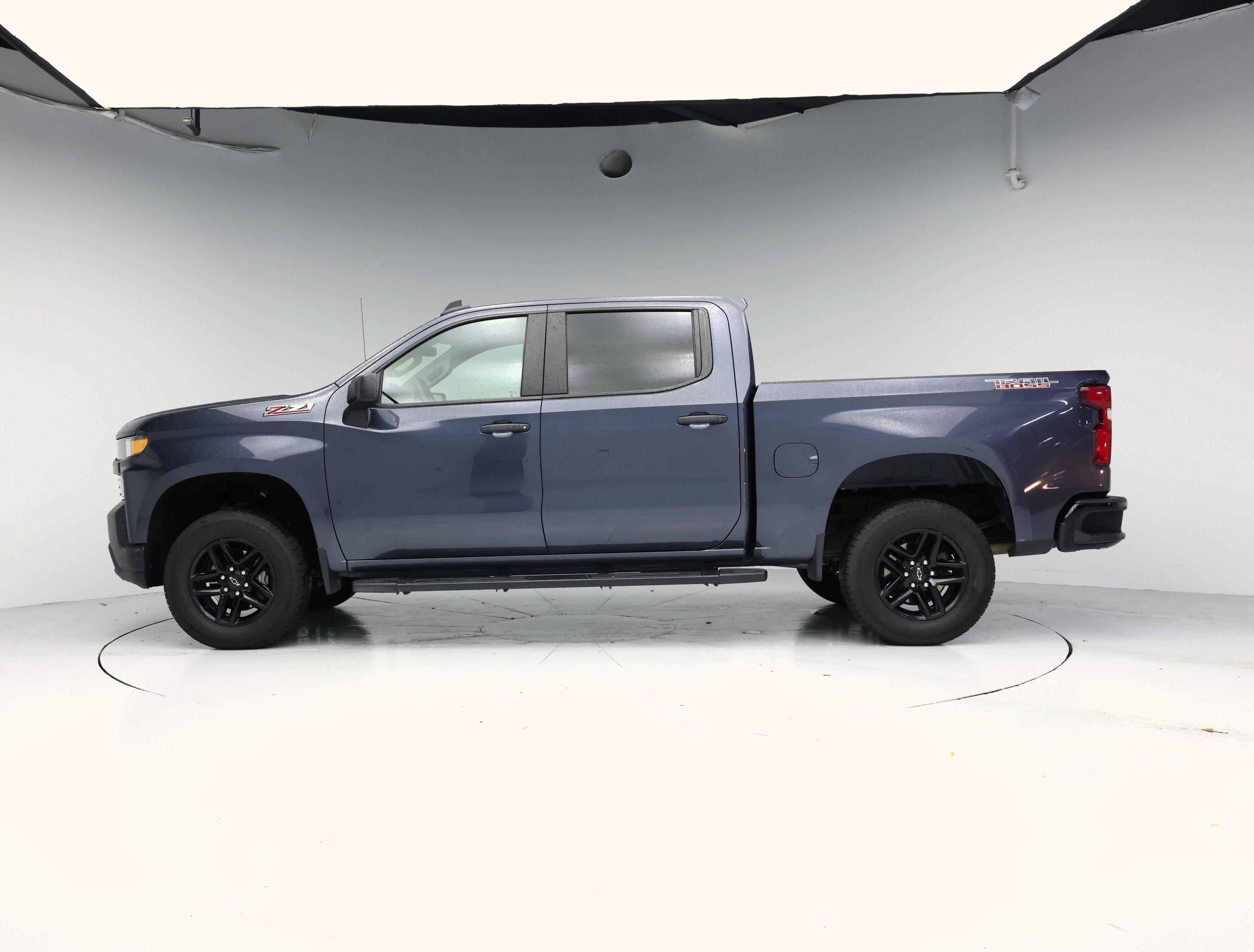 Thumbnail: 2021 Chevrolet Silverado 1500 - 3