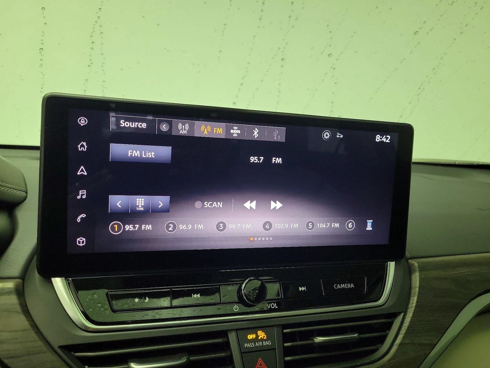 2024 Nissan Altima SV - Photo 17