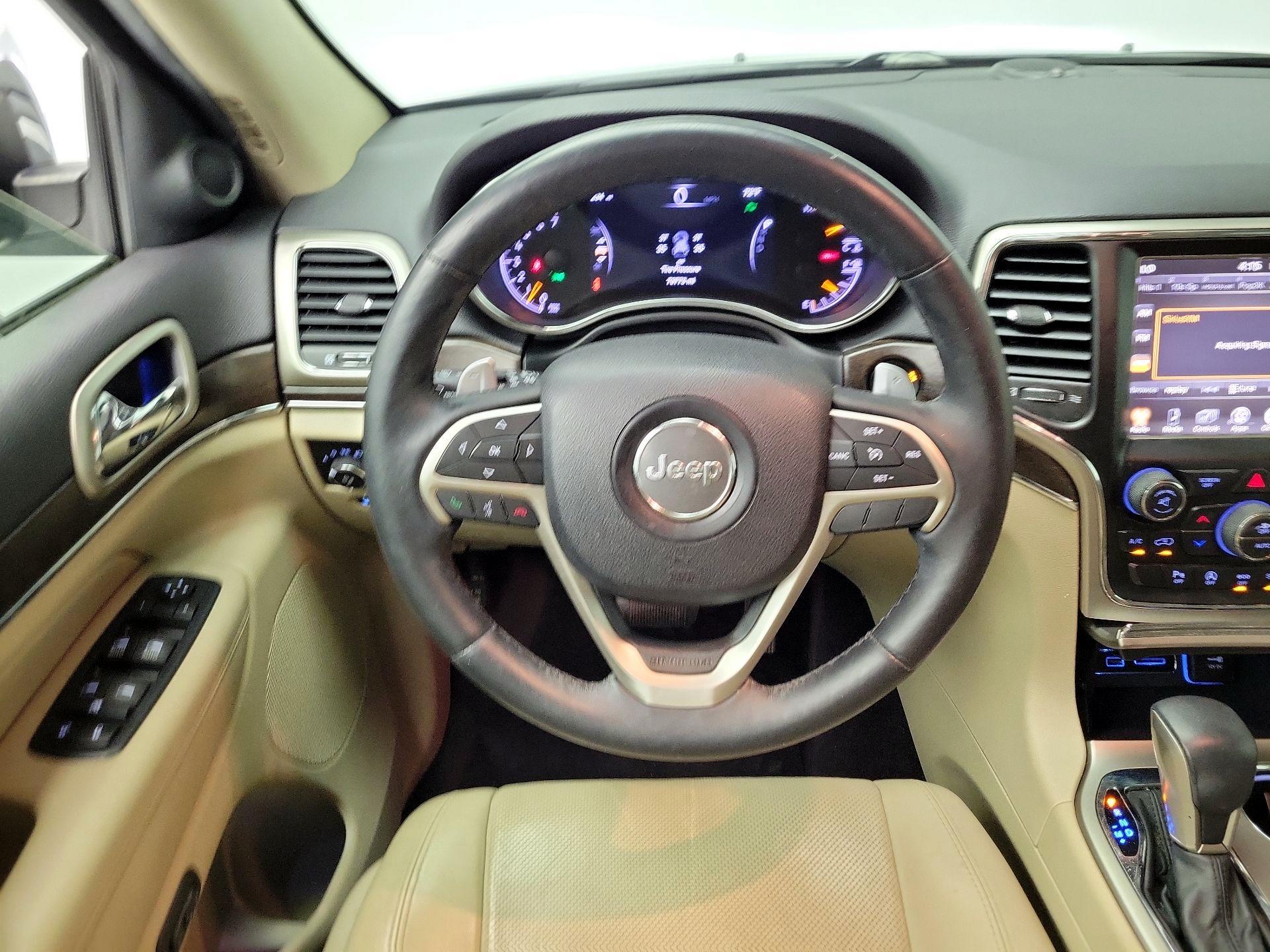 Thumbnail: 2017 Jeep Grand Cherokee - 10